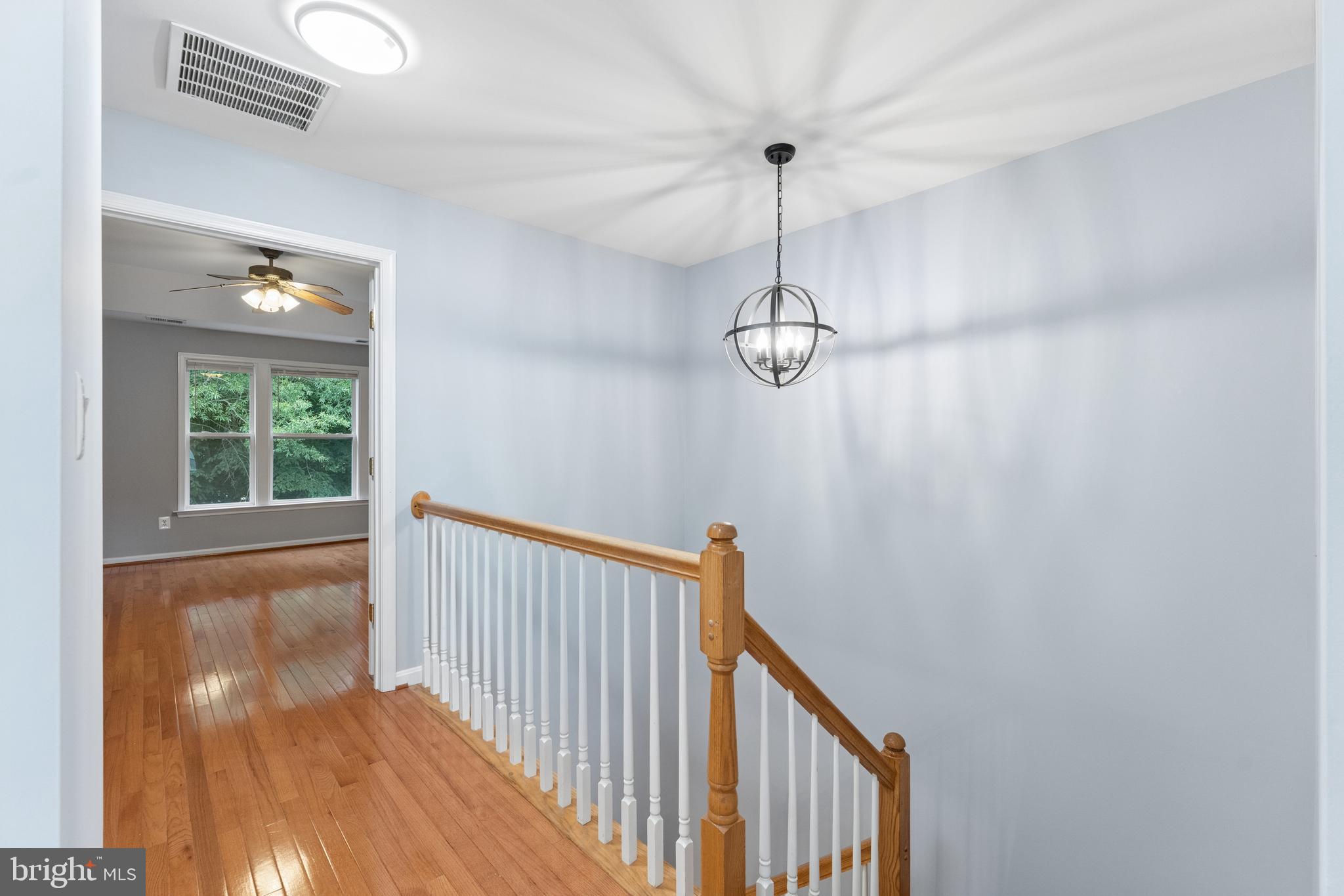 LOWES ISLAND - Residential