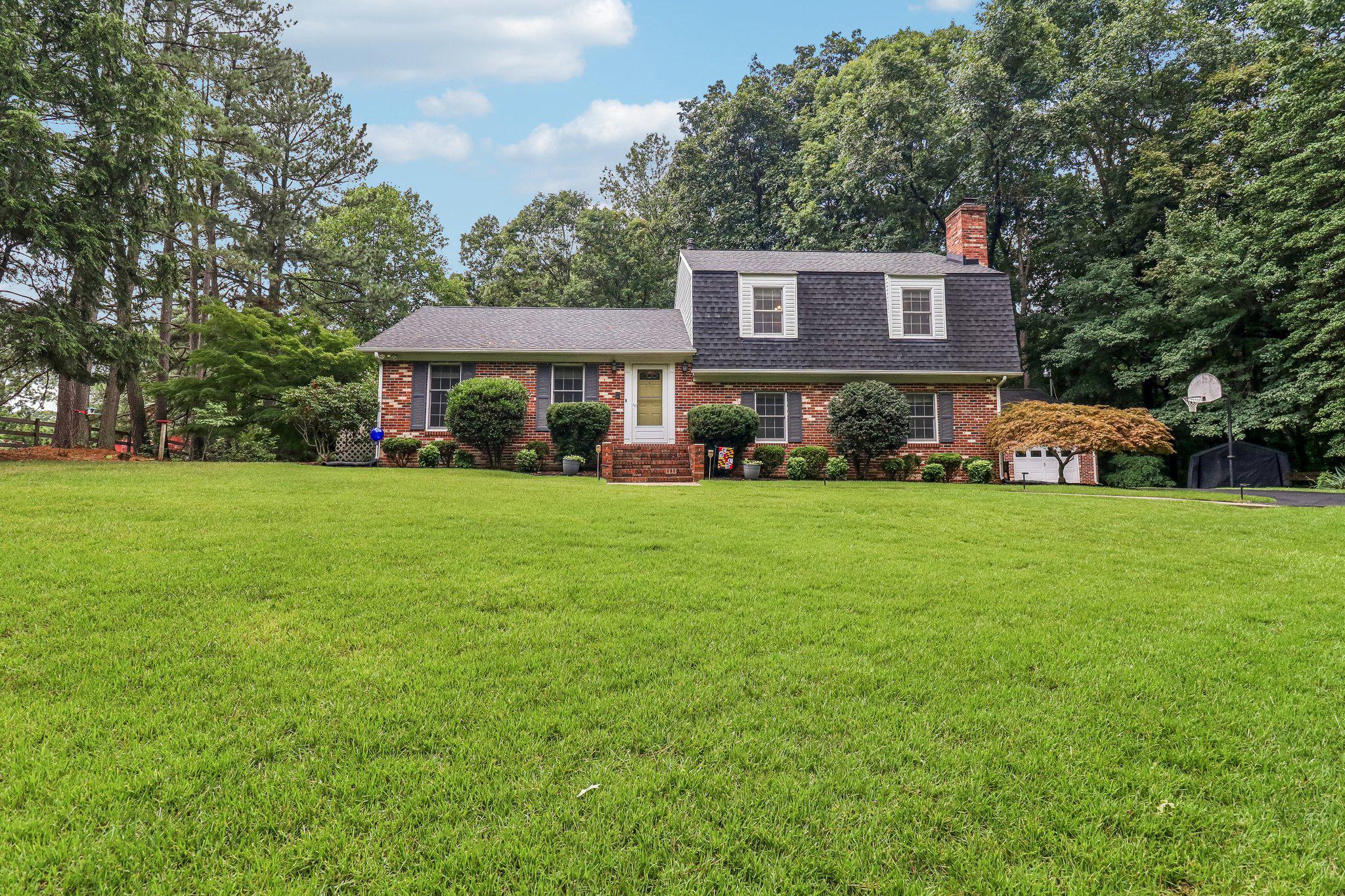 BRYNWOOD FARM ESTATES - Residential