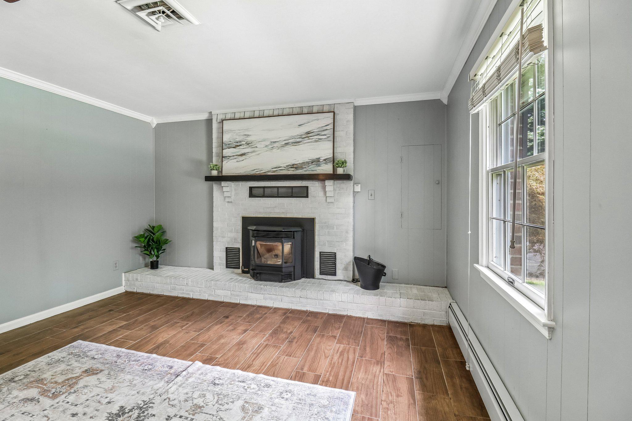 BRYNWOOD FARM ESTATES - Residential