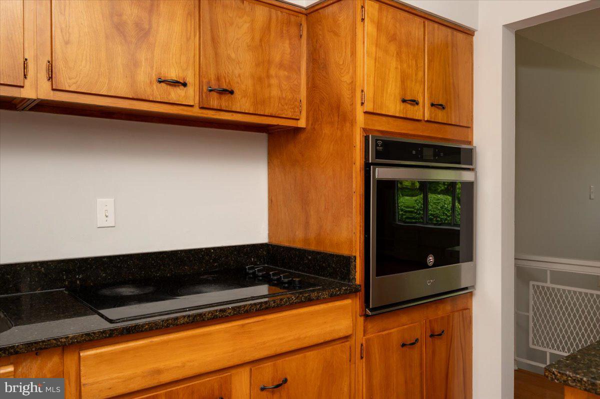 COLESVILLE OUTSIDE - Residential