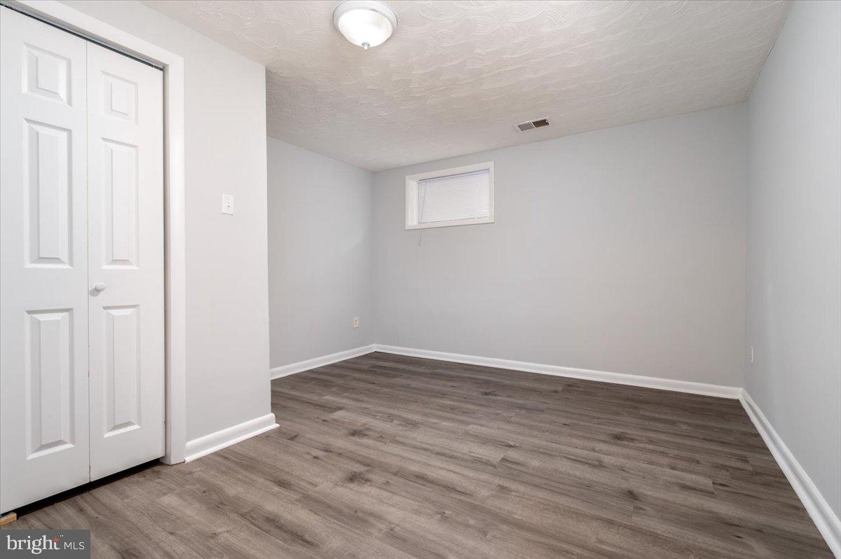 COLESVILLE OUTSIDE - Residential