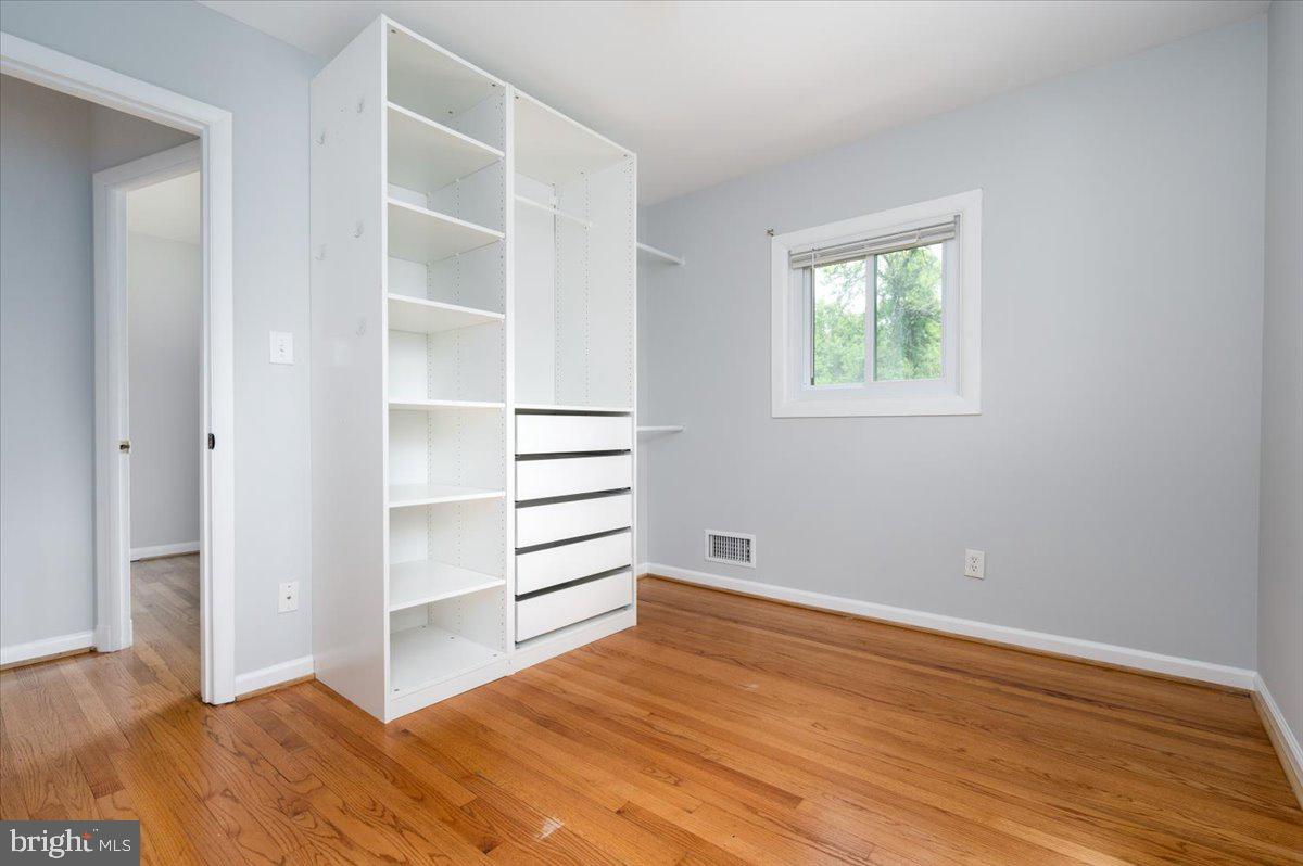 COLESVILLE OUTSIDE - Residential