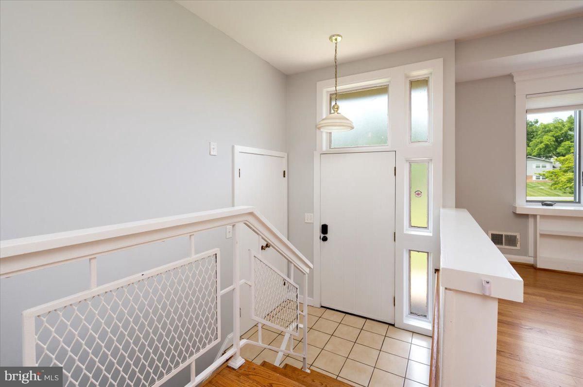 COLESVILLE OUTSIDE - Residential