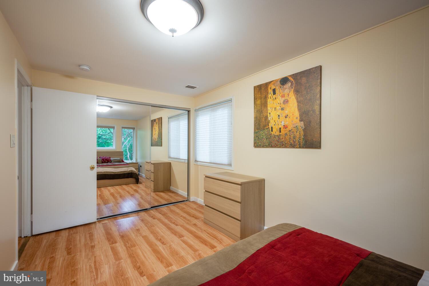 CARDEROCK SPRINGS - Residential