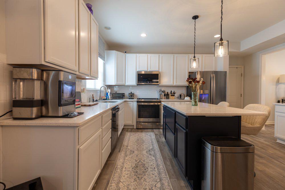 PARADISE ESTATES - Residential