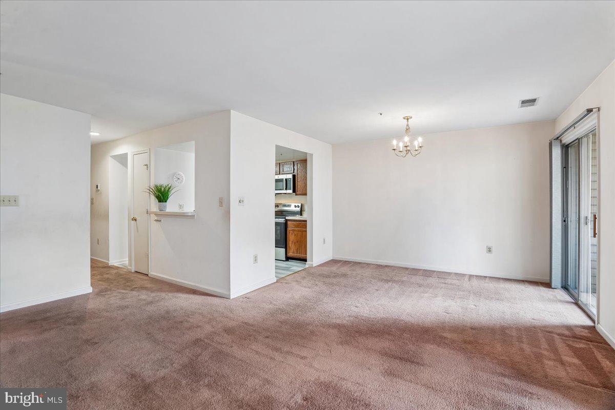 BRIDGEPORT - Residential