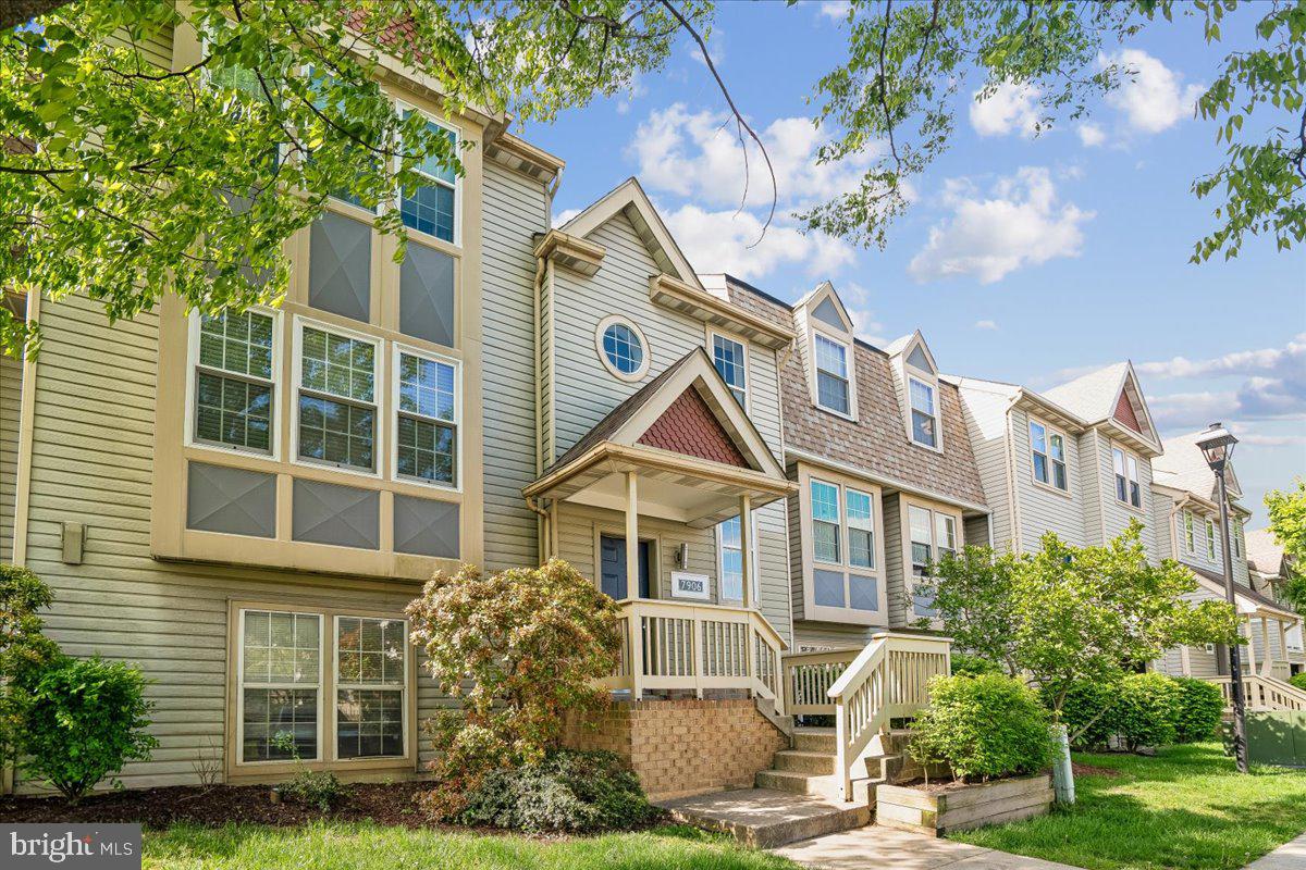 BRIDGEPORT - Residential