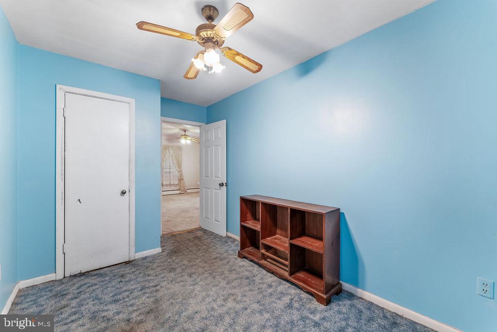 BARNESVILLE OUTSIDE - Residential
