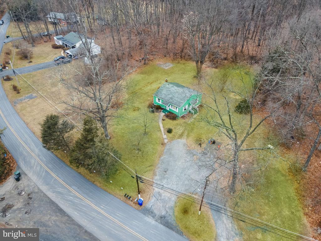 BARNESVILLE OUTSIDE - Residential
