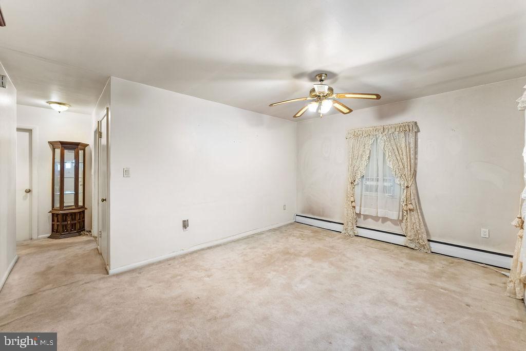 BARNESVILLE OUTSIDE - Residential