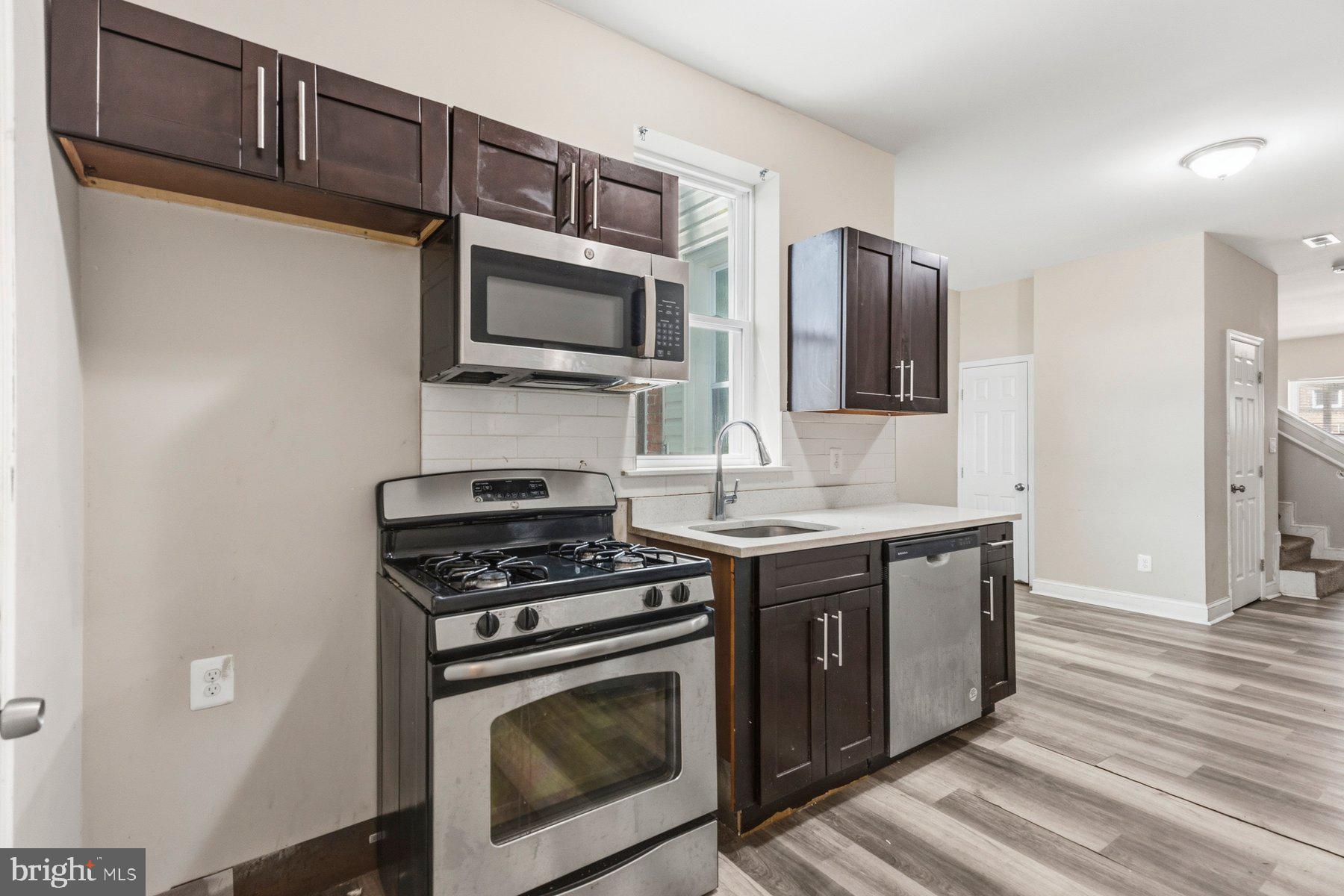 BRIDGEVIEW - GREENLAWN - Residential