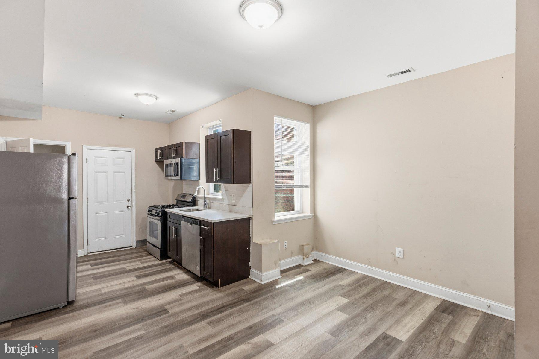 BRIDGEVIEW - GREENLAWN - Residential