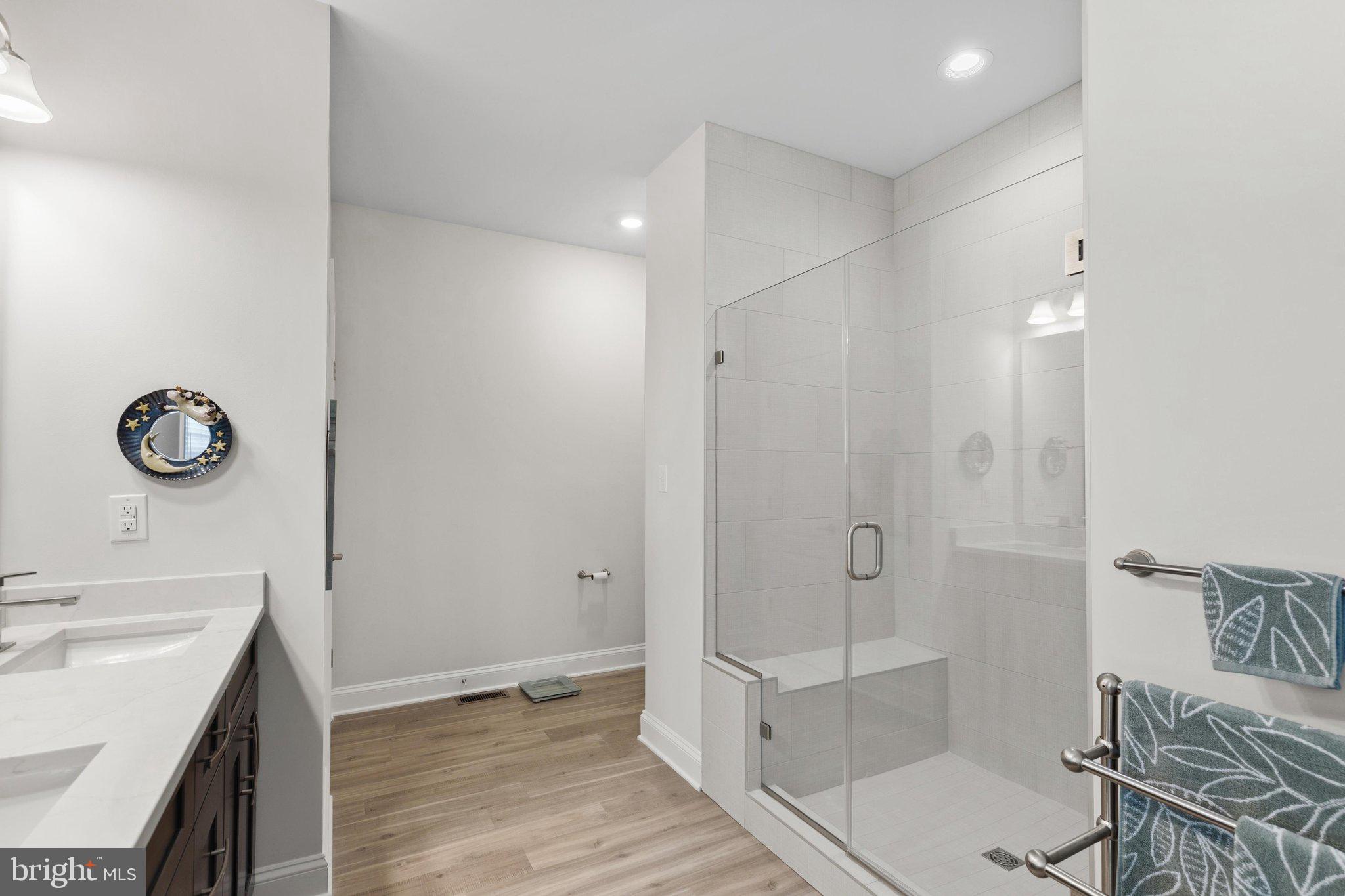 BAYLIS ESTATES - Residential