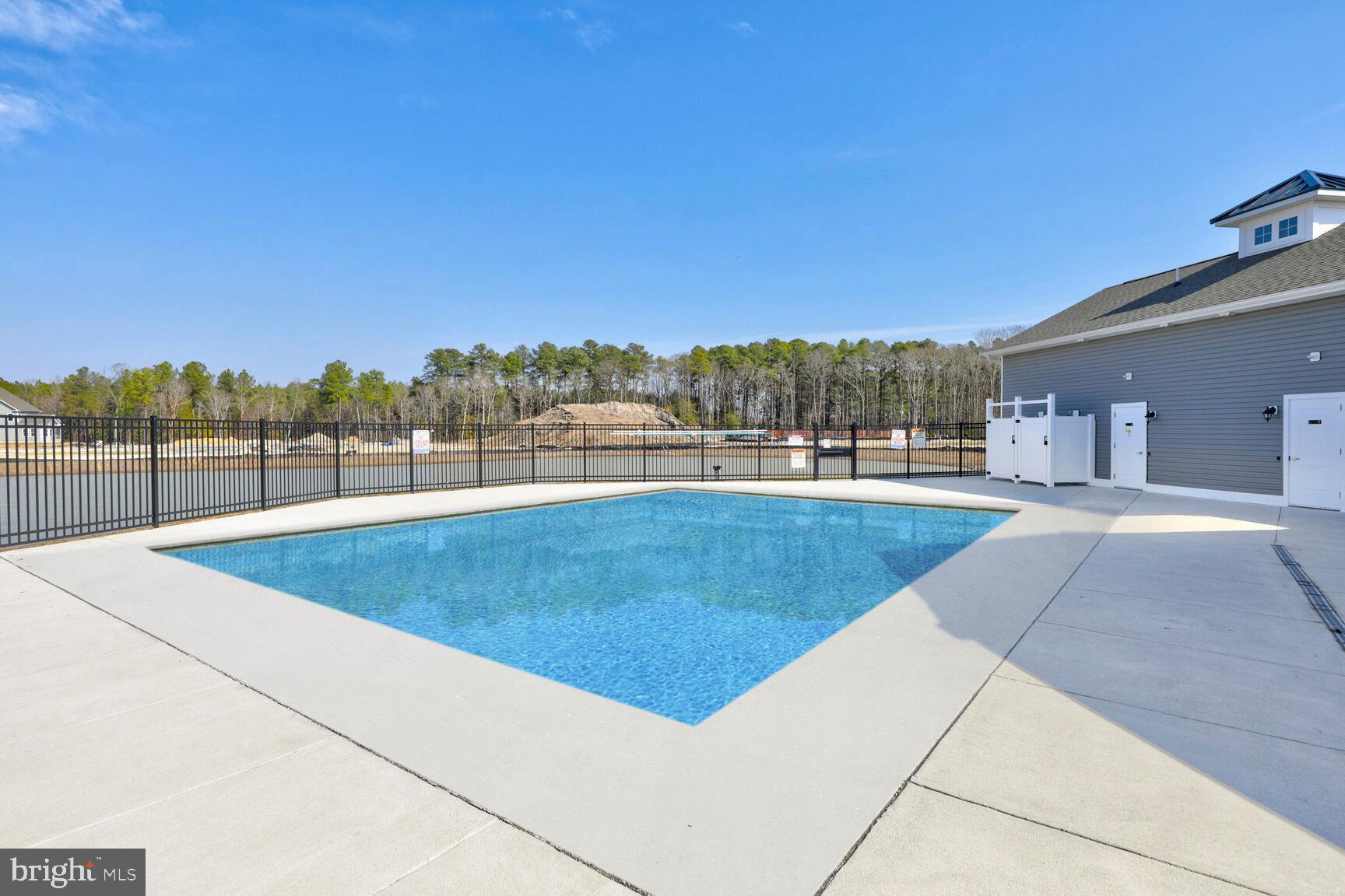 BAYLIS ESTATES - Residential