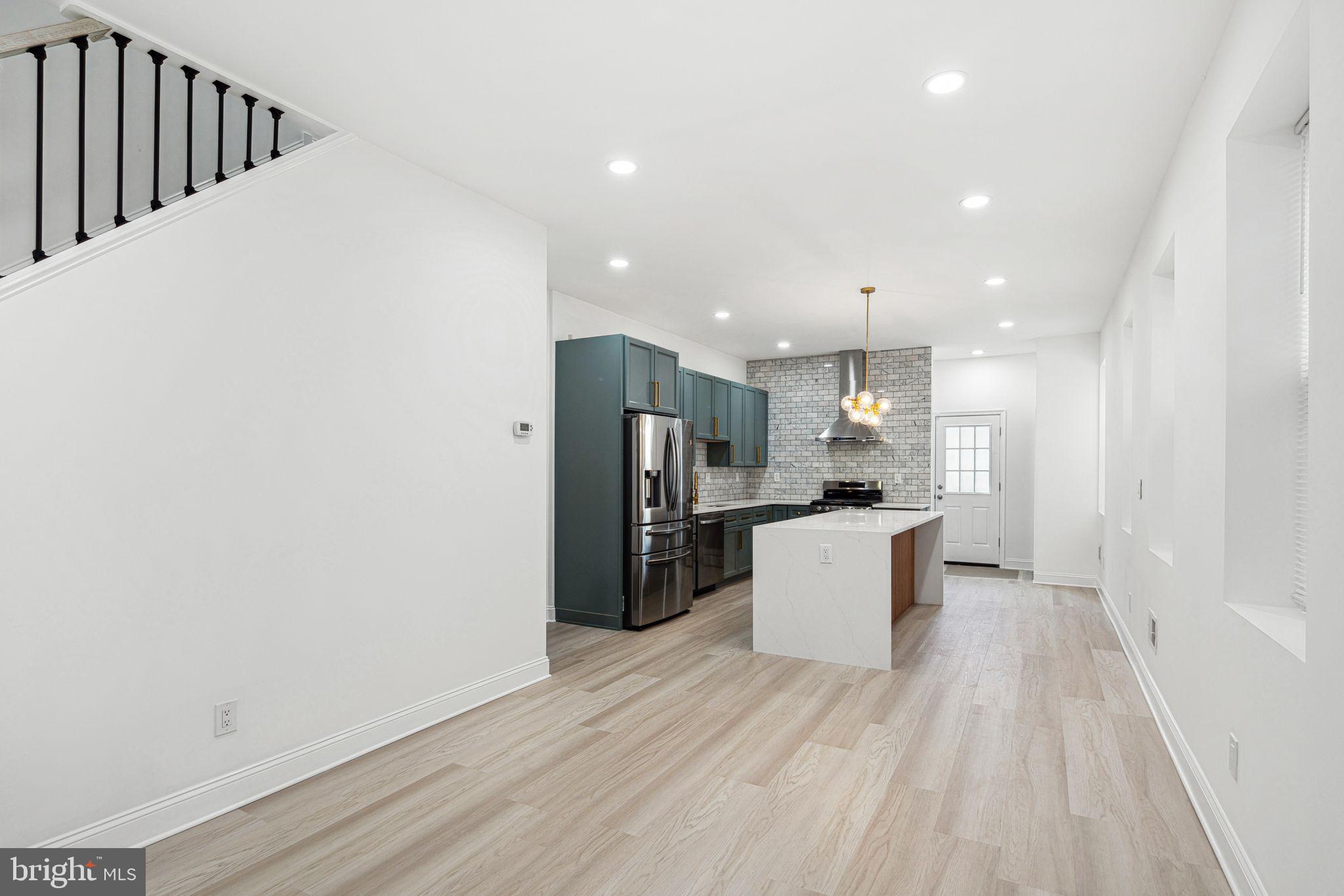 COBBS CREEK - Residential