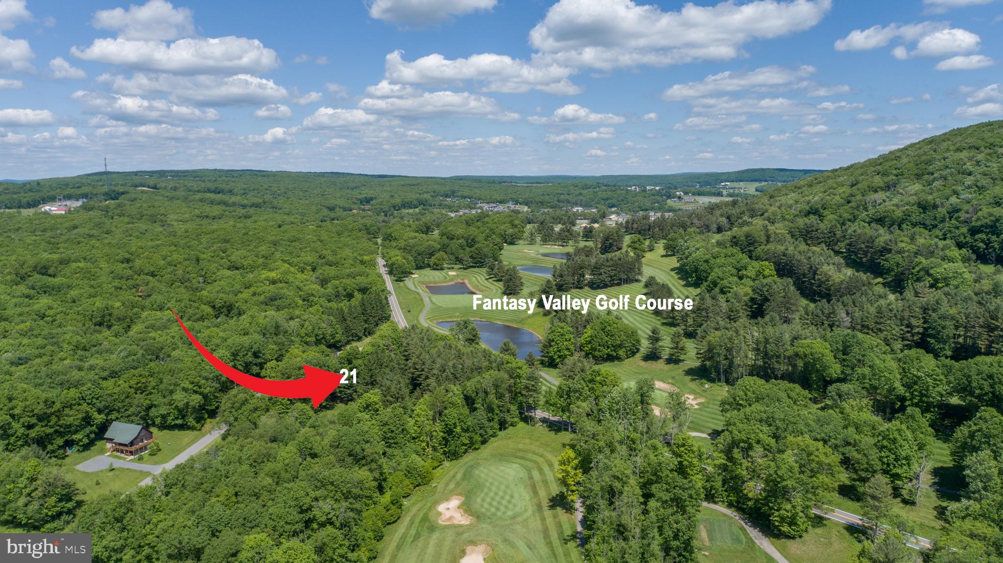 FANTASY VALLEY - Land