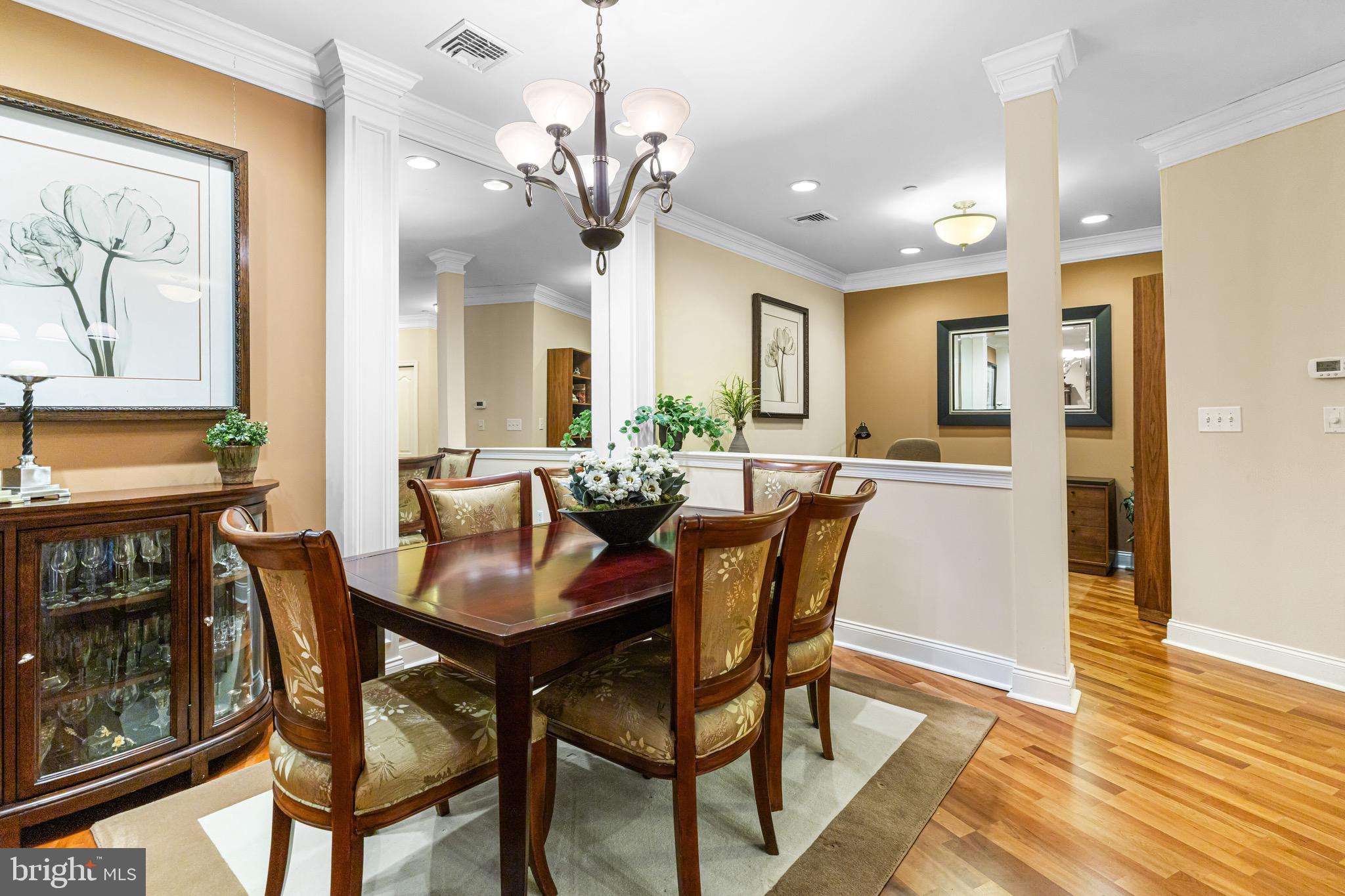 HUNTINGDON PLACE - Residential