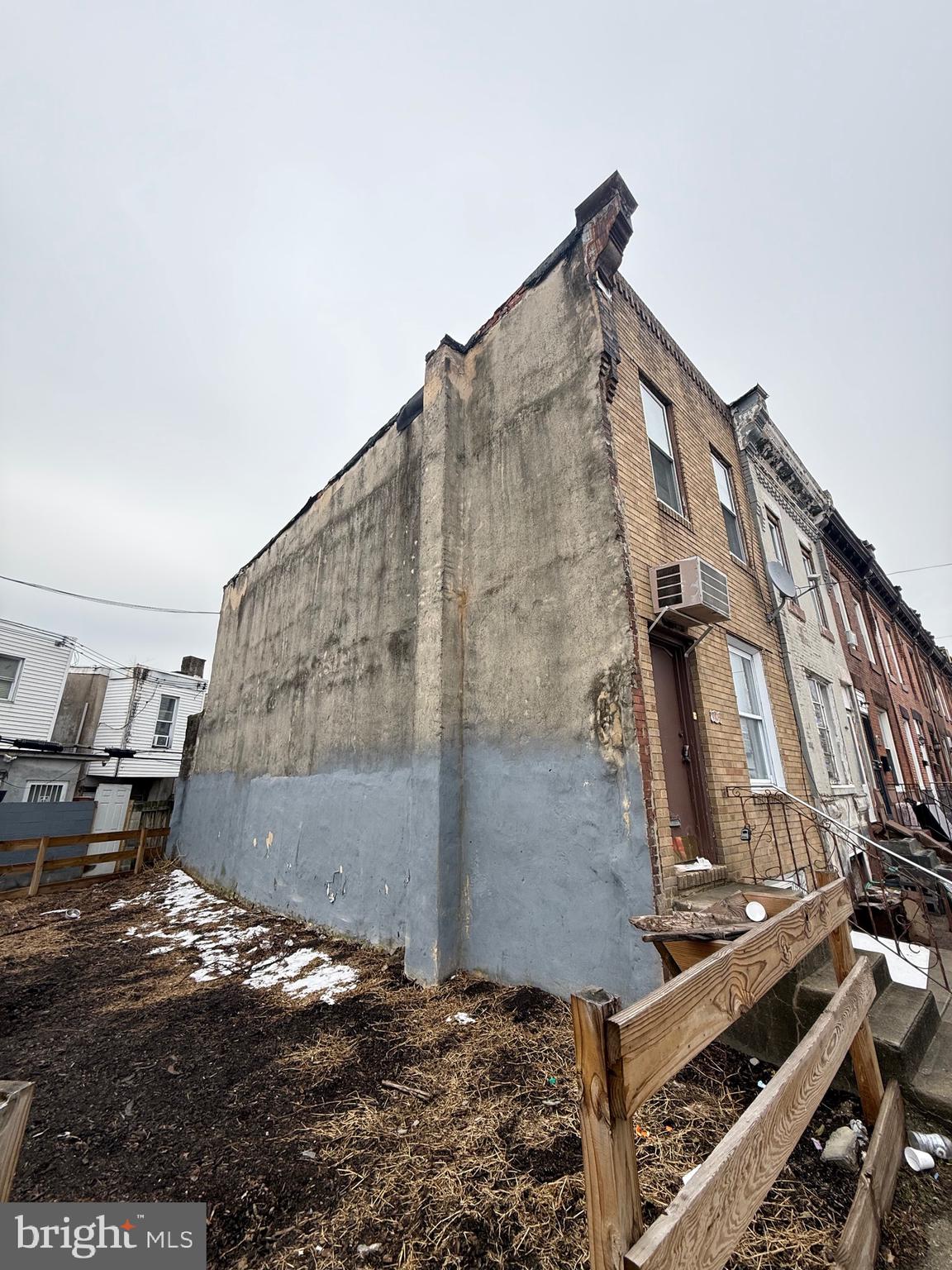 POINT BREEZE - Residential