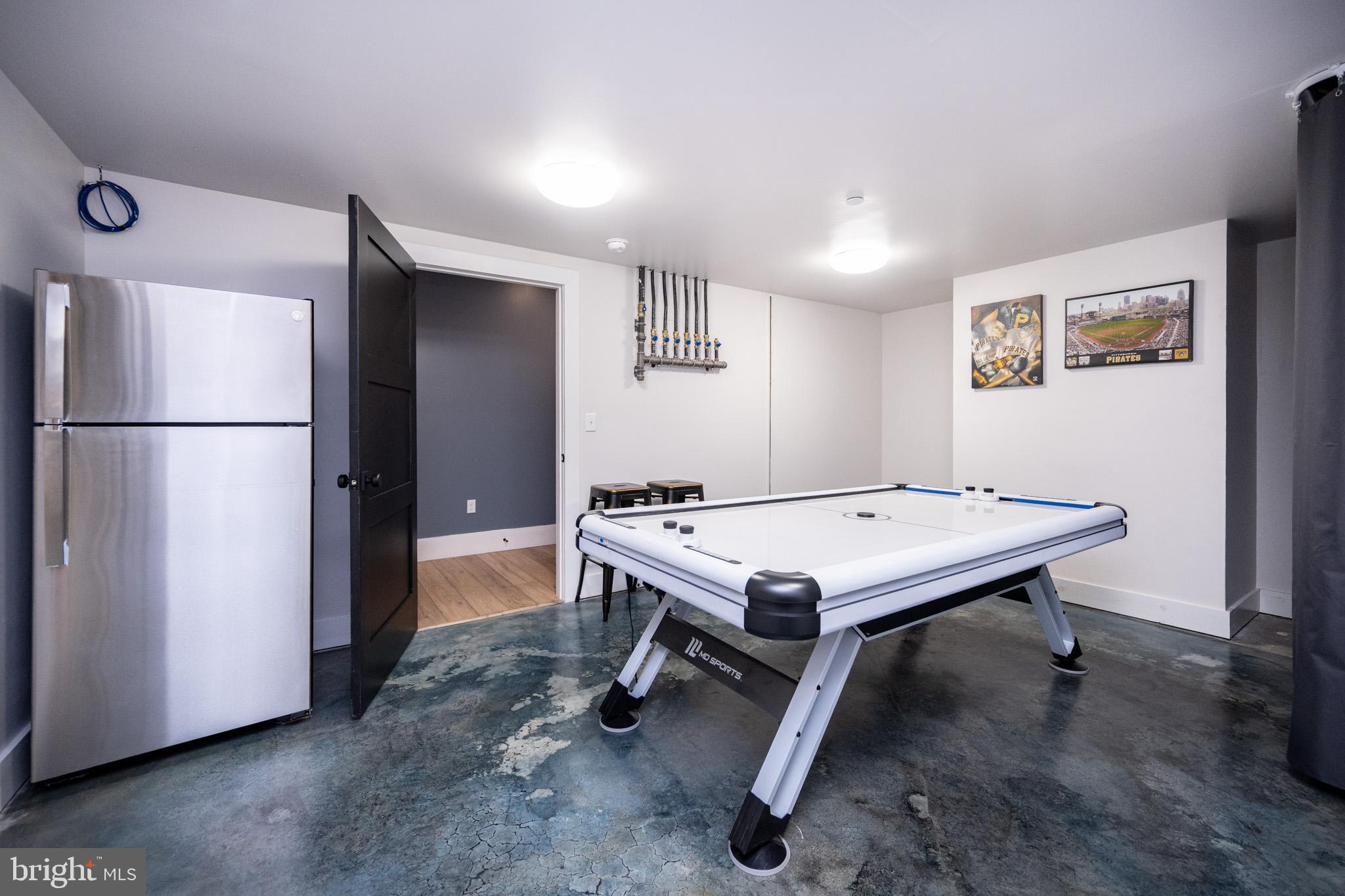 DEEP CREEK HIGHLANDS - Residential
