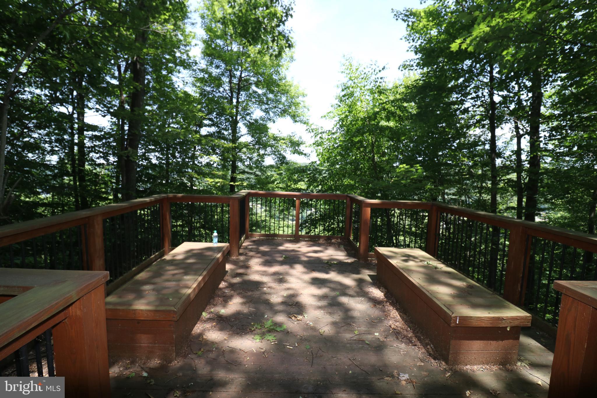 DEEP CREEK HIGHLANDS - Residential