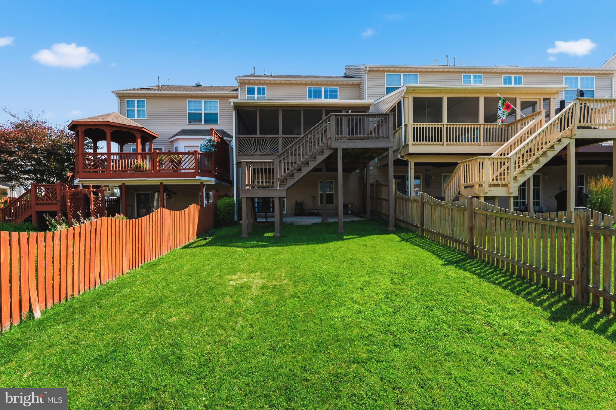 ROSEFIELDS - Residential
