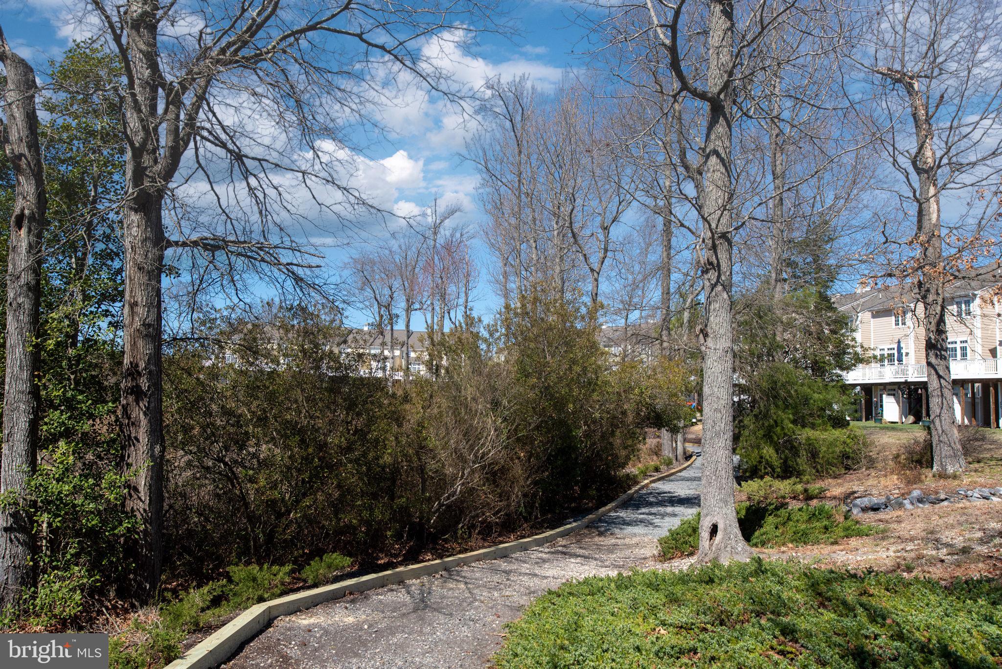 MONROE POINT - Residential Lease