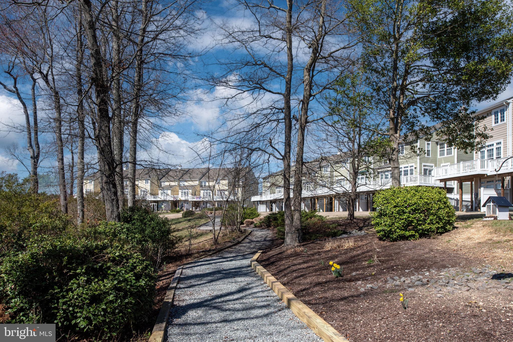MONROE POINT - Residential Lease