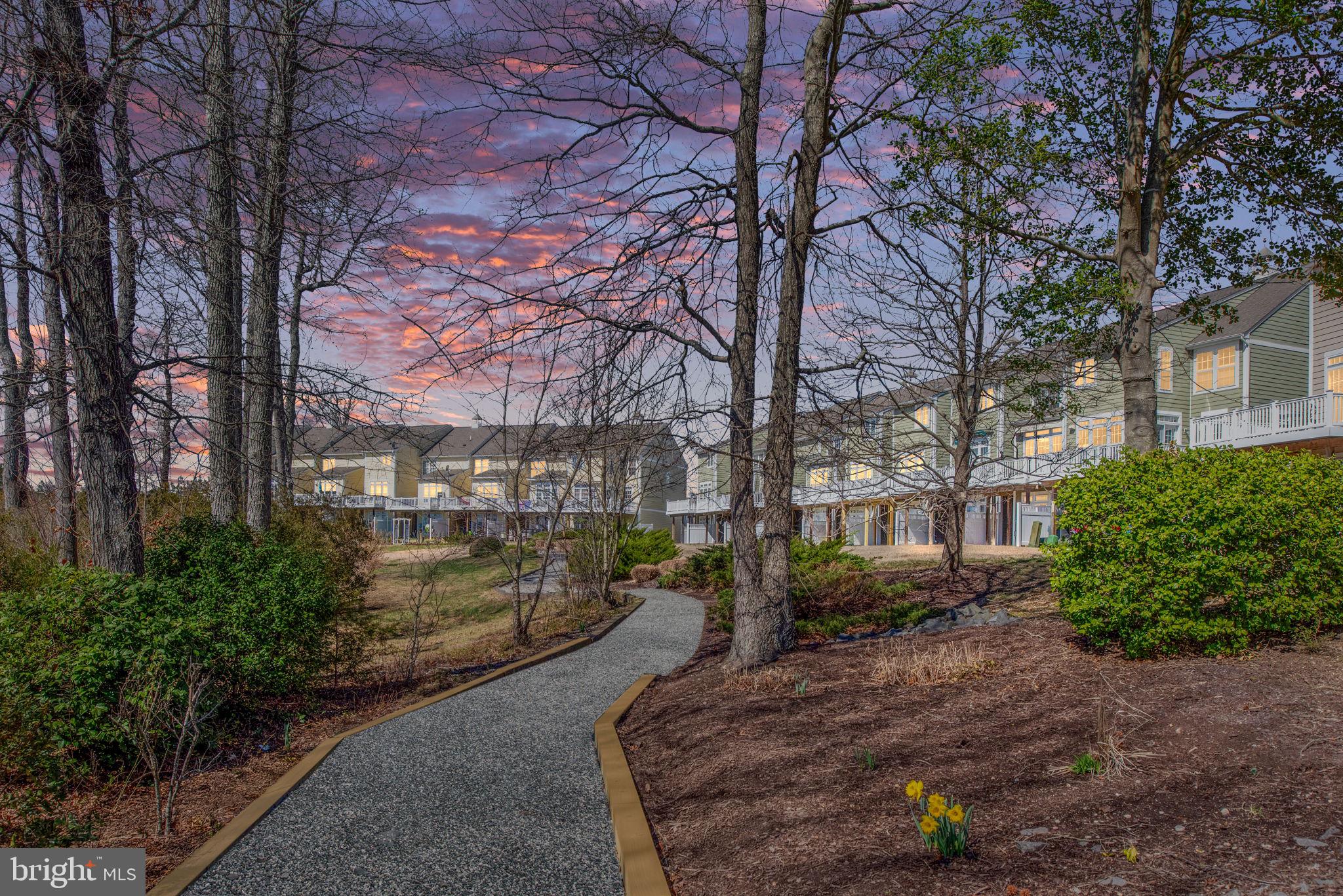 MONROE POINT - Residential Lease