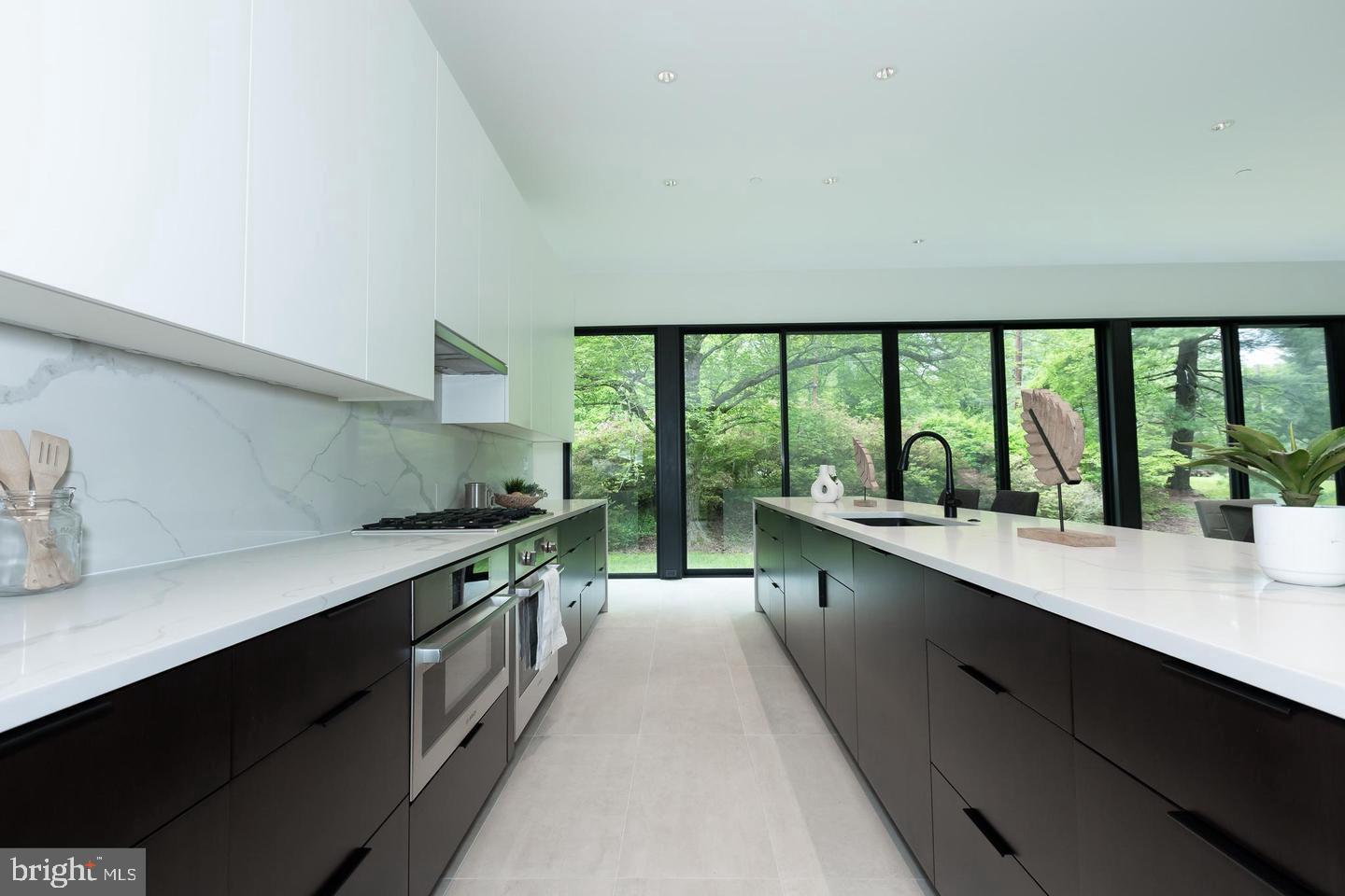 DARNESTOWN OUTSIDE - Residential