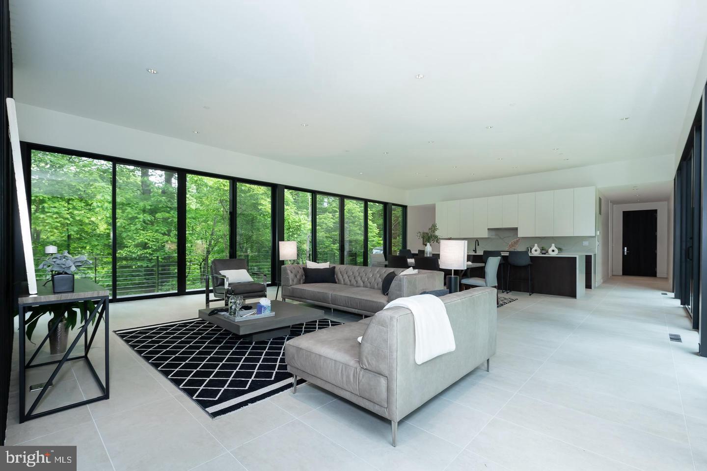 DARNESTOWN OUTSIDE - Residential