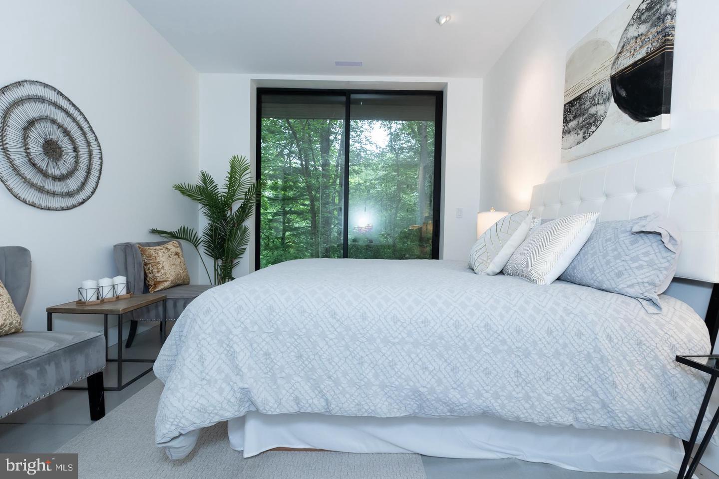 DARNESTOWN OUTSIDE - Residential