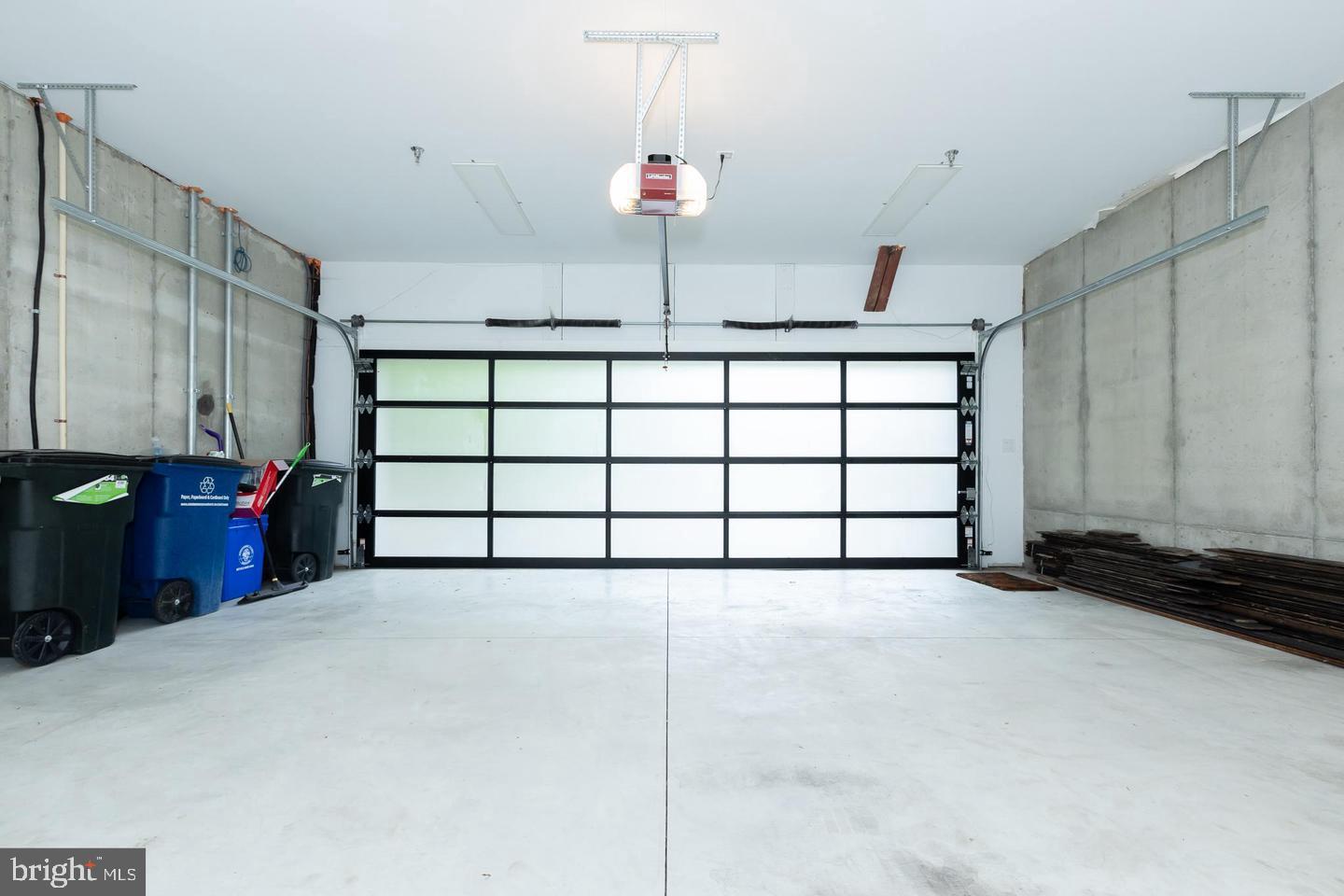 DARNESTOWN OUTSIDE - Residential