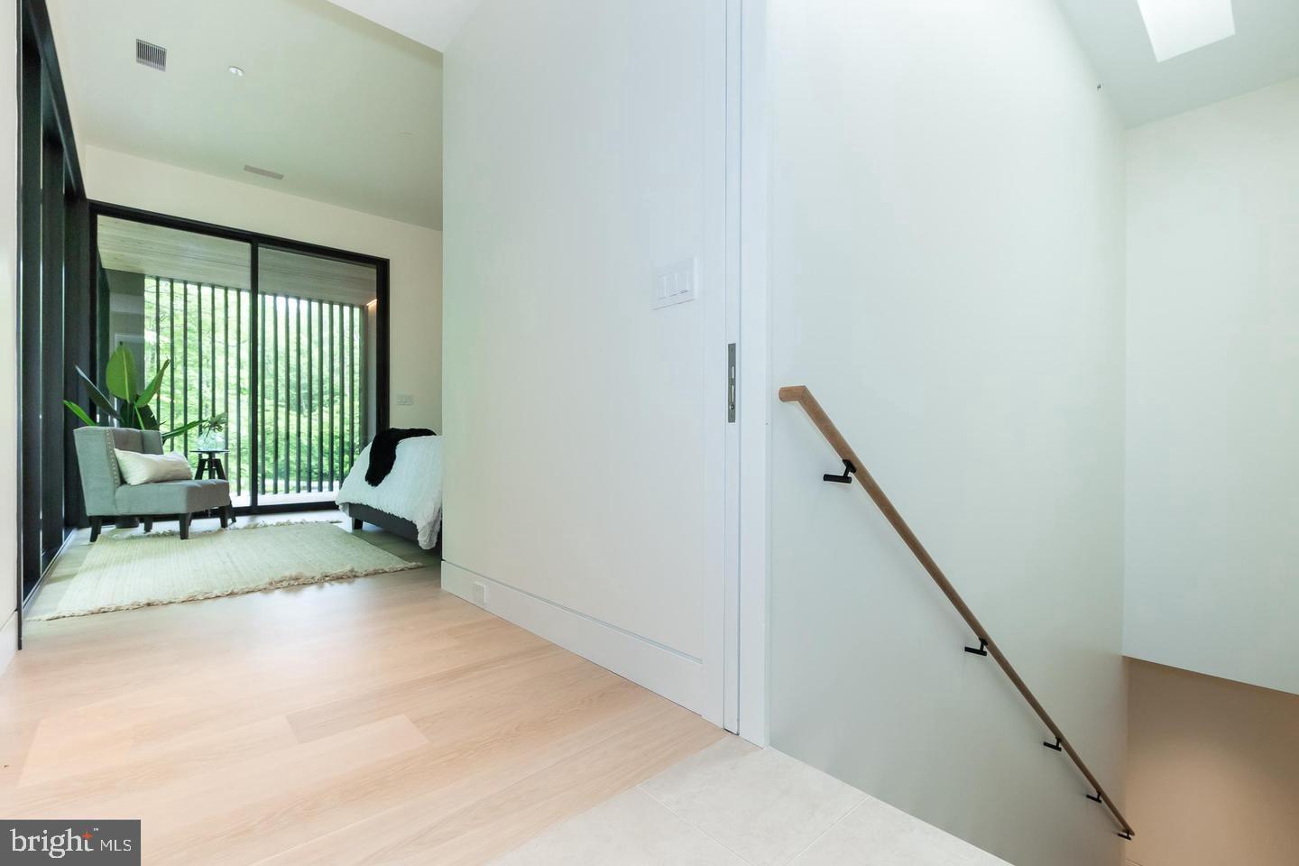 DARNESTOWN OUTSIDE - Residential