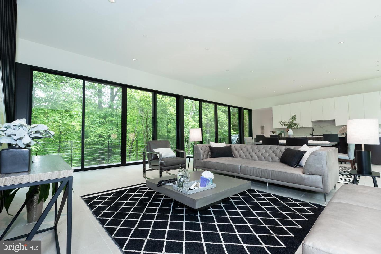 DARNESTOWN OUTSIDE - Residential
