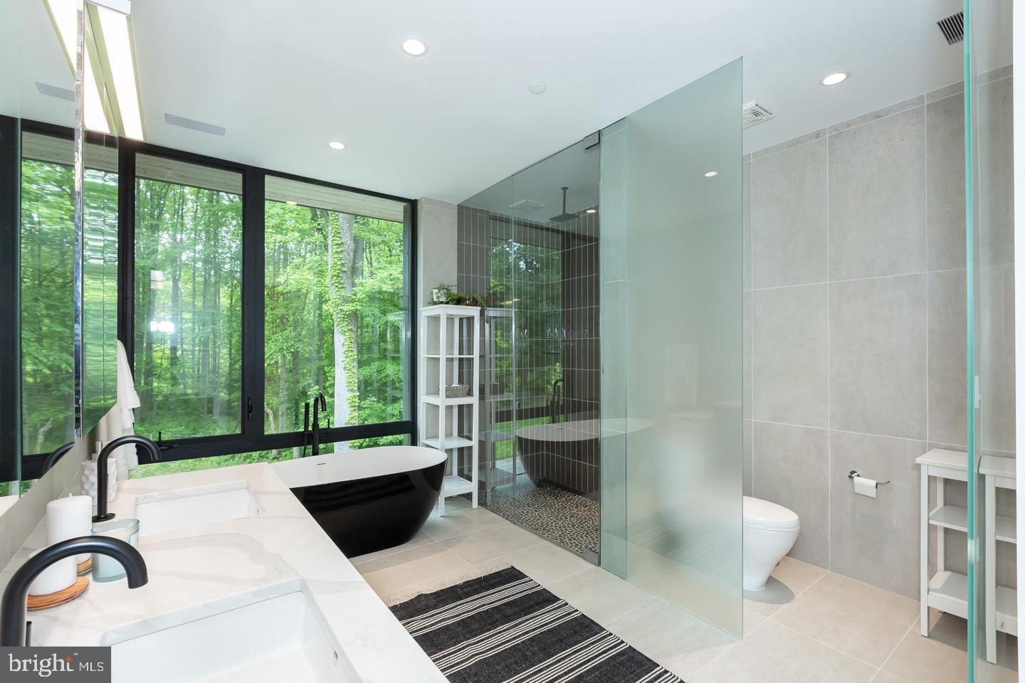 DARNESTOWN OUTSIDE - Residential