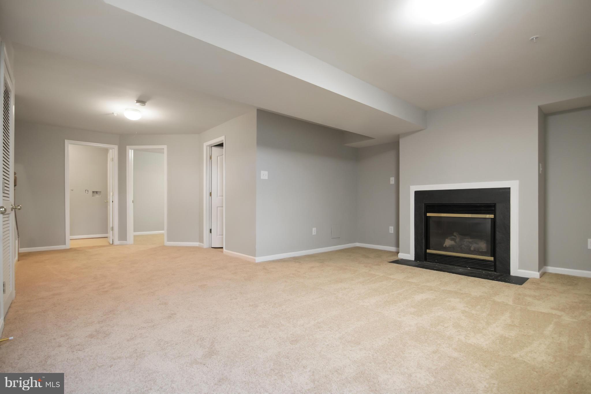 WILLOW BROOK - Residential