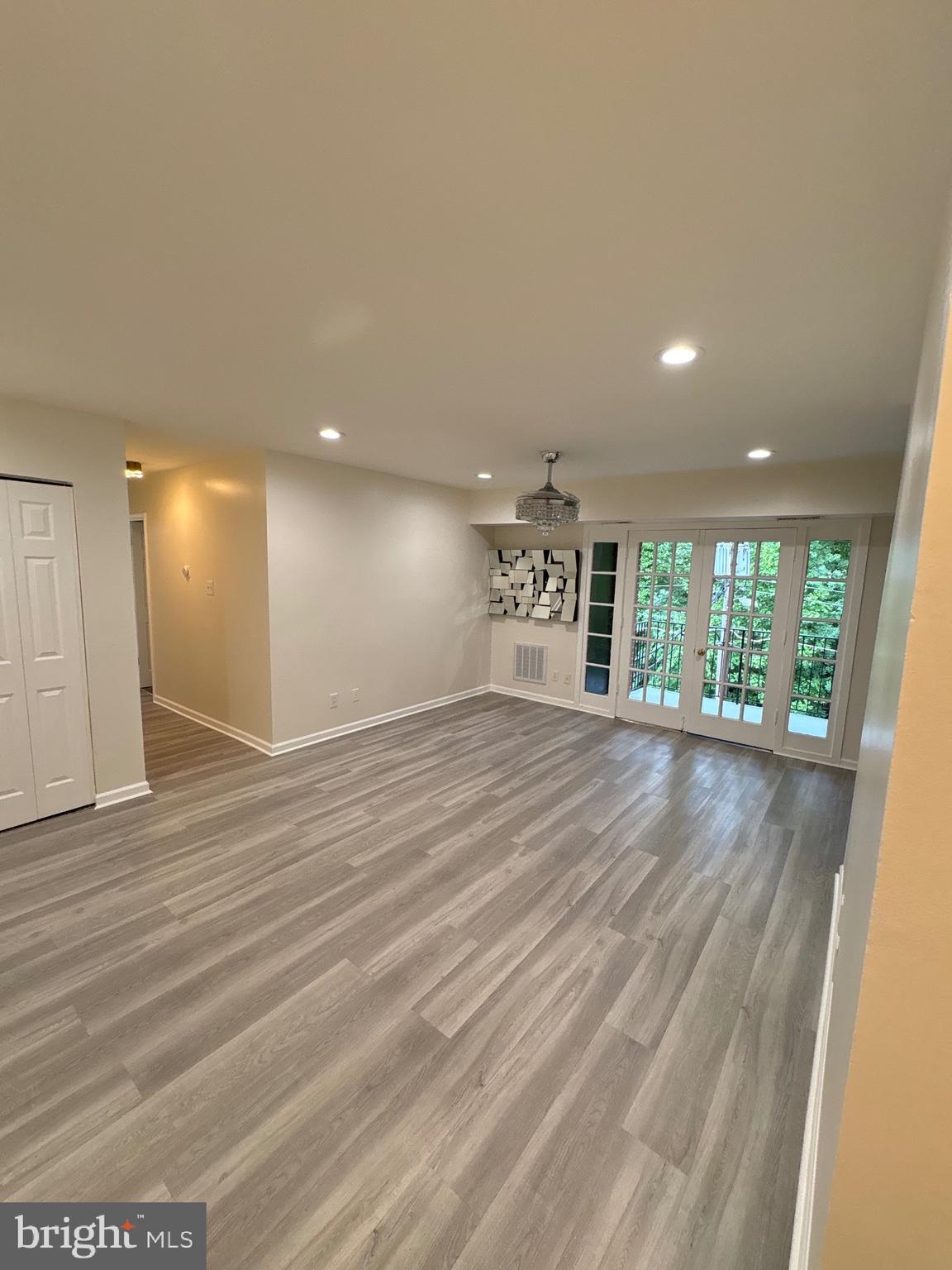 SPRINGFIELD GREEN - Residential
