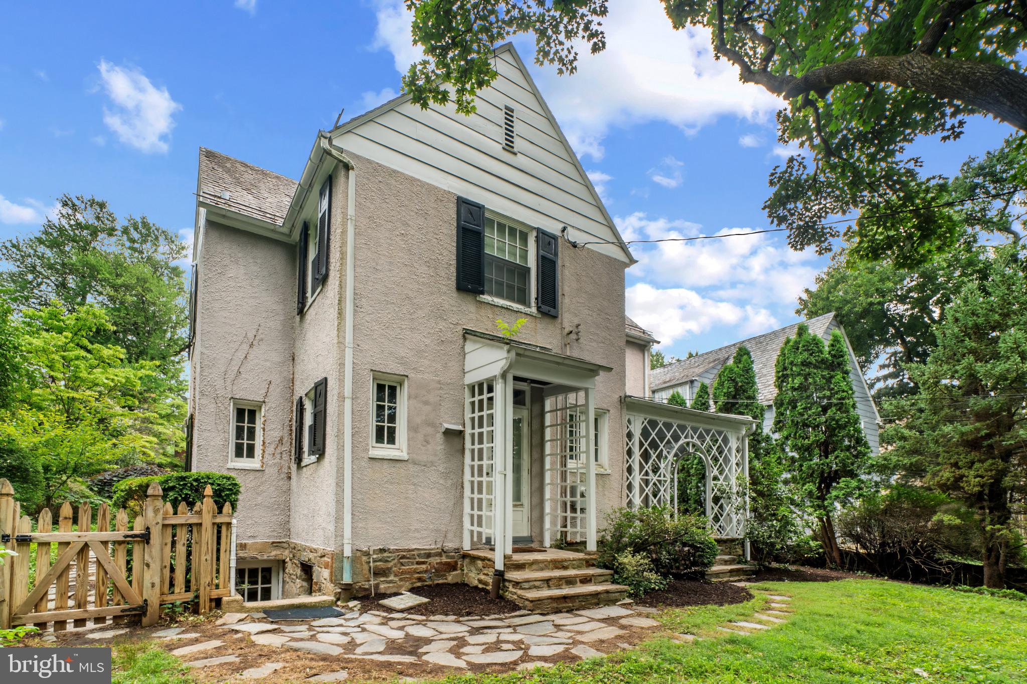 GREATER HOMELAND HISTORIC DISTRICT - Residential
