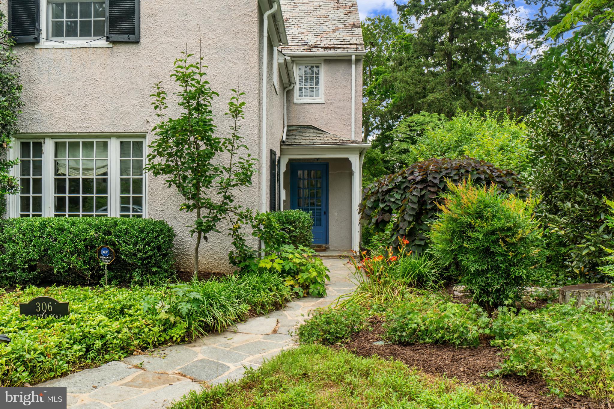 GREATER HOMELAND HISTORIC DISTRICT - Residential