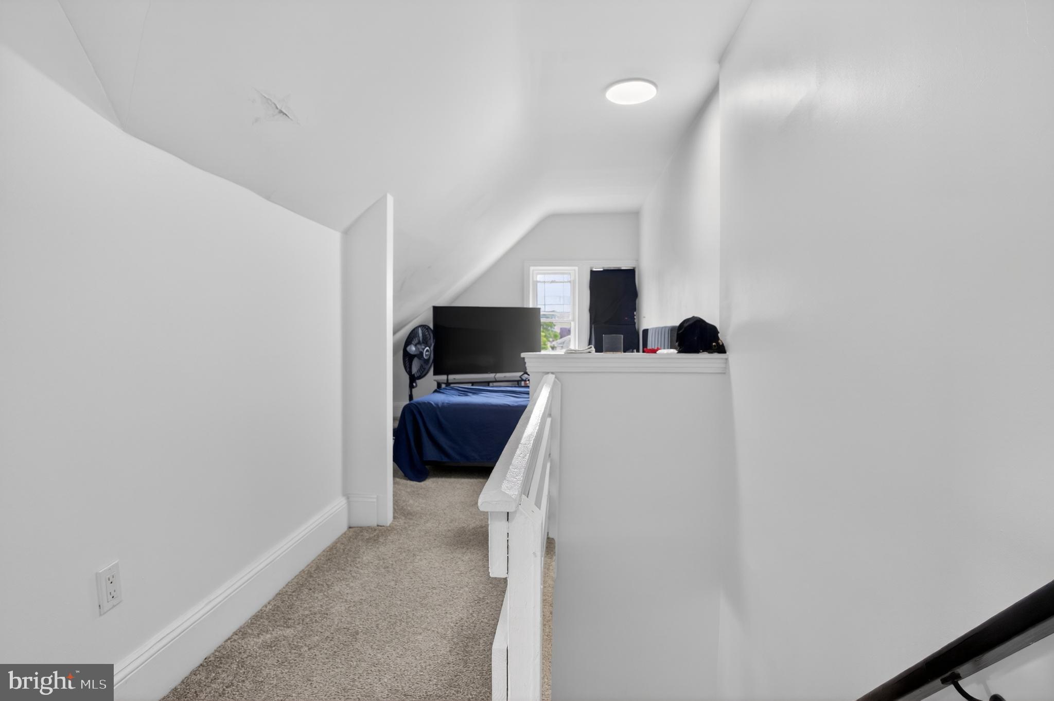 COLLINGSWOOD - Residential