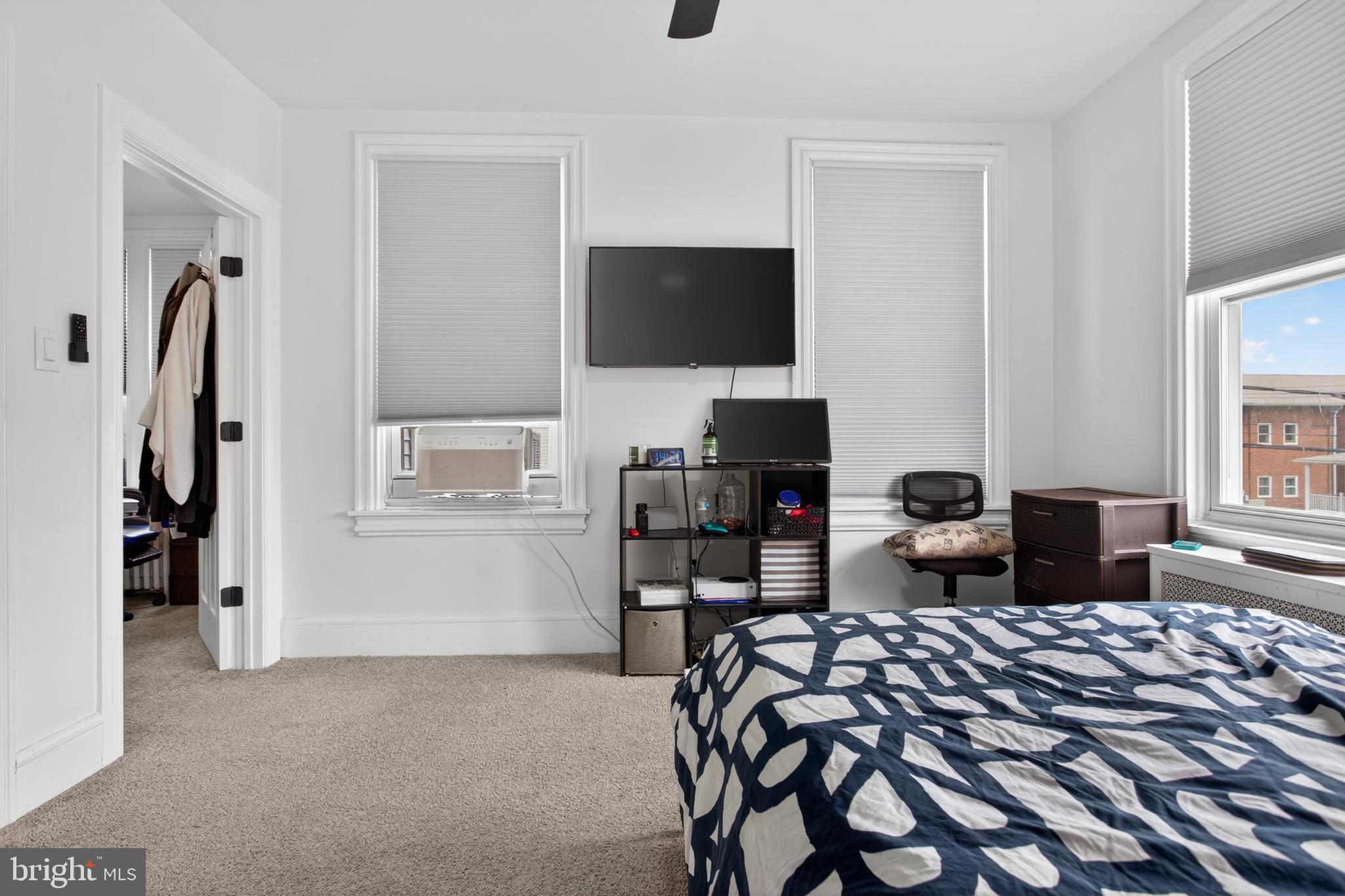COLLINGSWOOD - Residential
