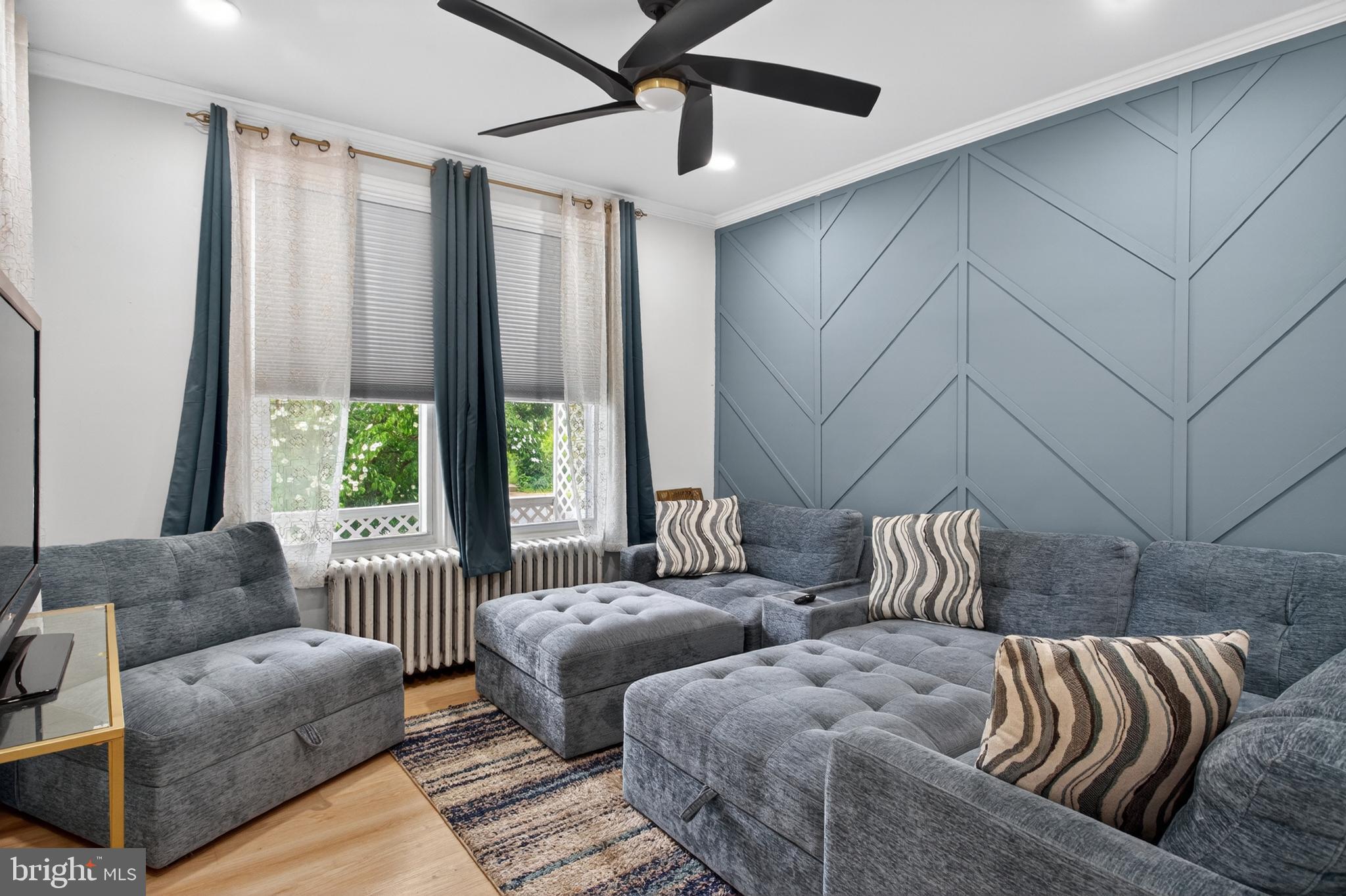 COLLINGSWOOD - Residential