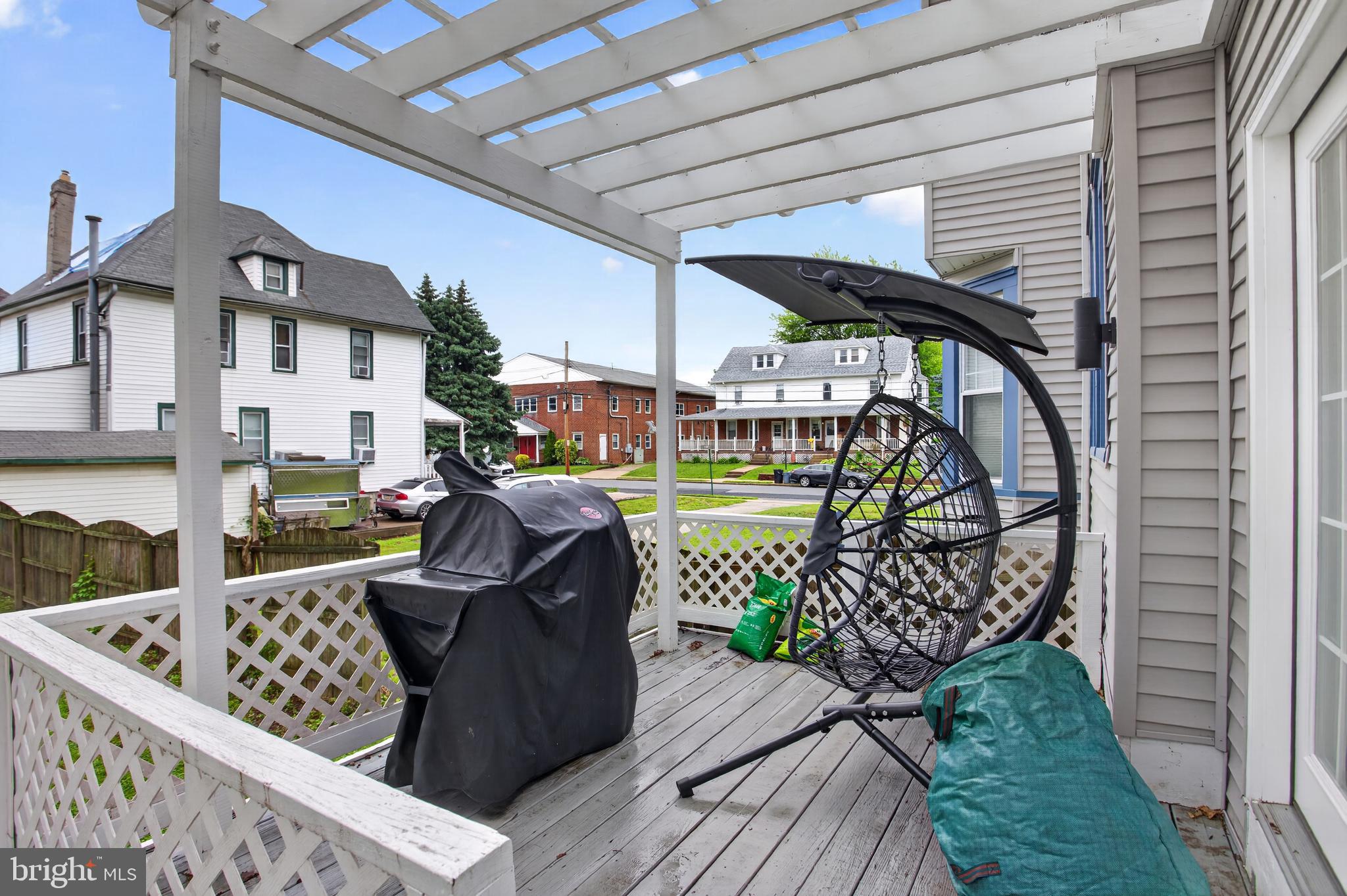 COLLINGSWOOD - Residential