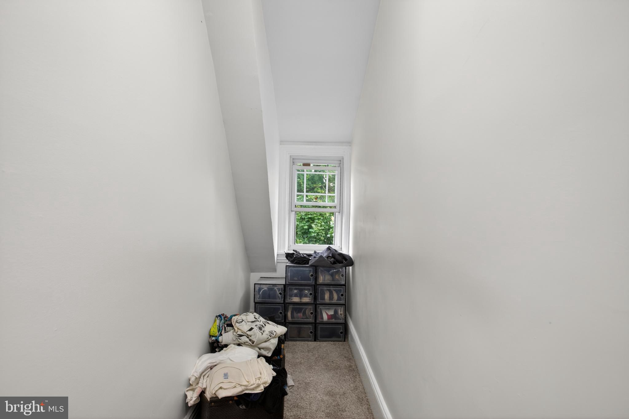 COLLINGSWOOD - Residential