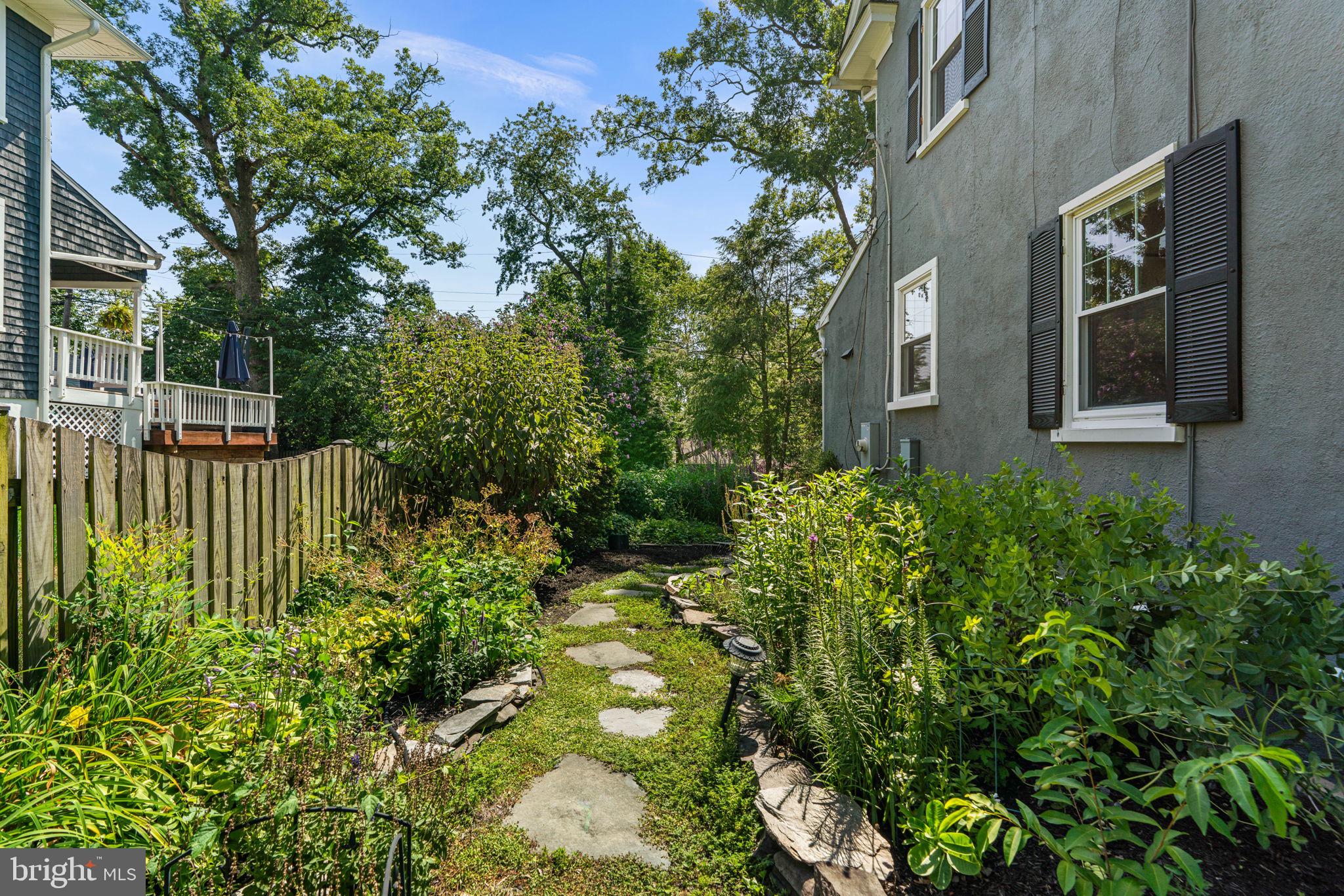OLD CATONSVILLE - Residential