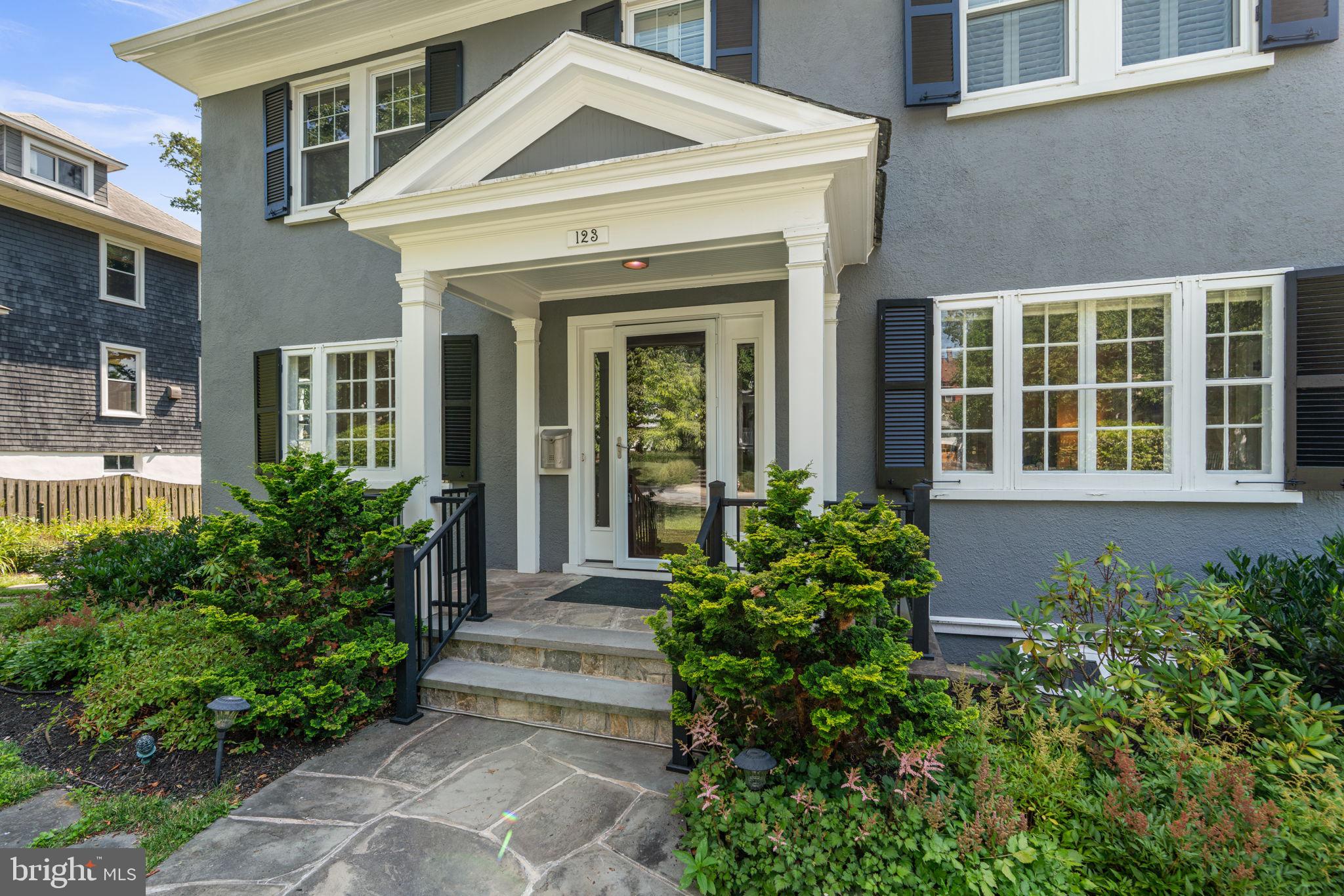 OLD CATONSVILLE - Residential