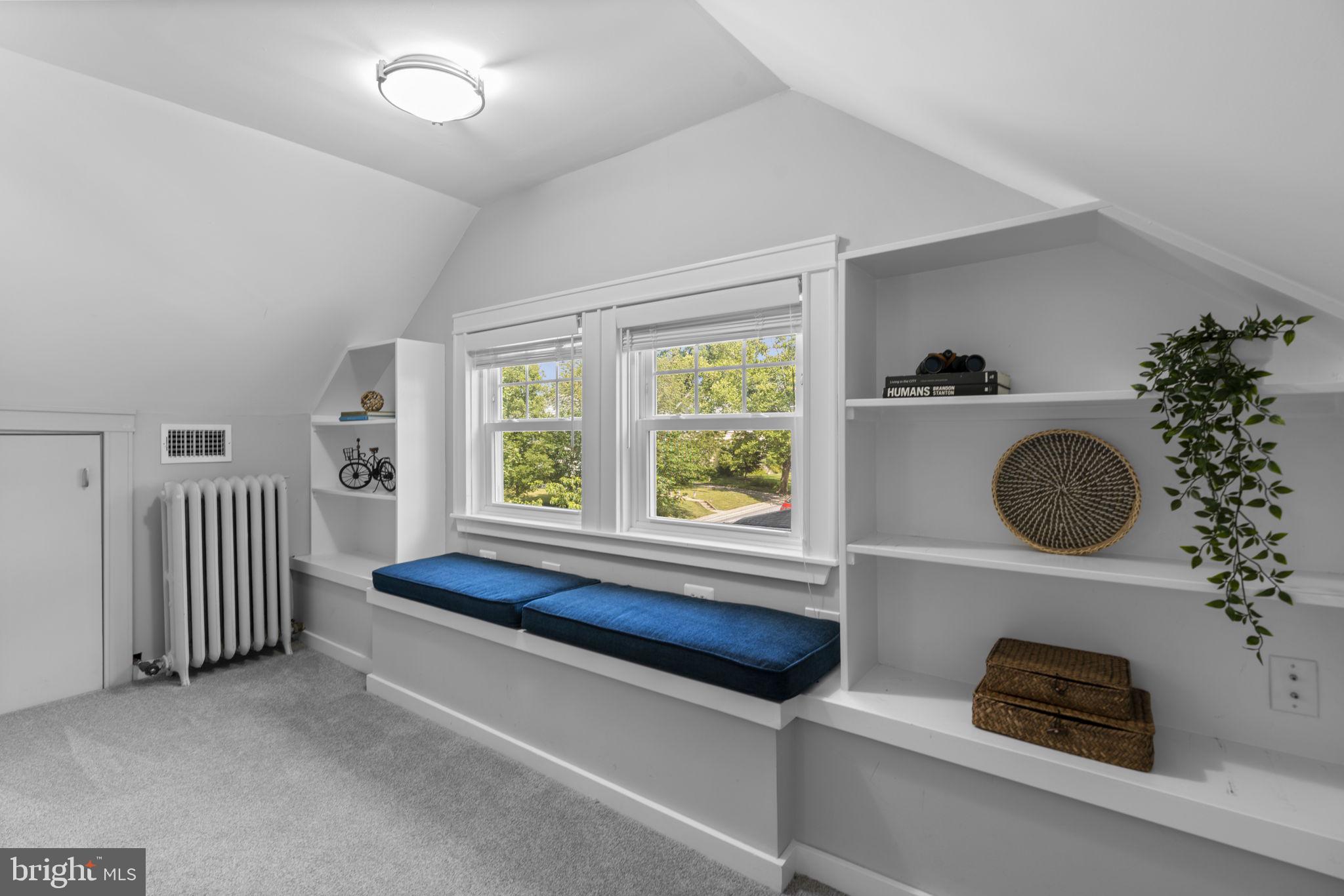 OLD CATONSVILLE - Residential