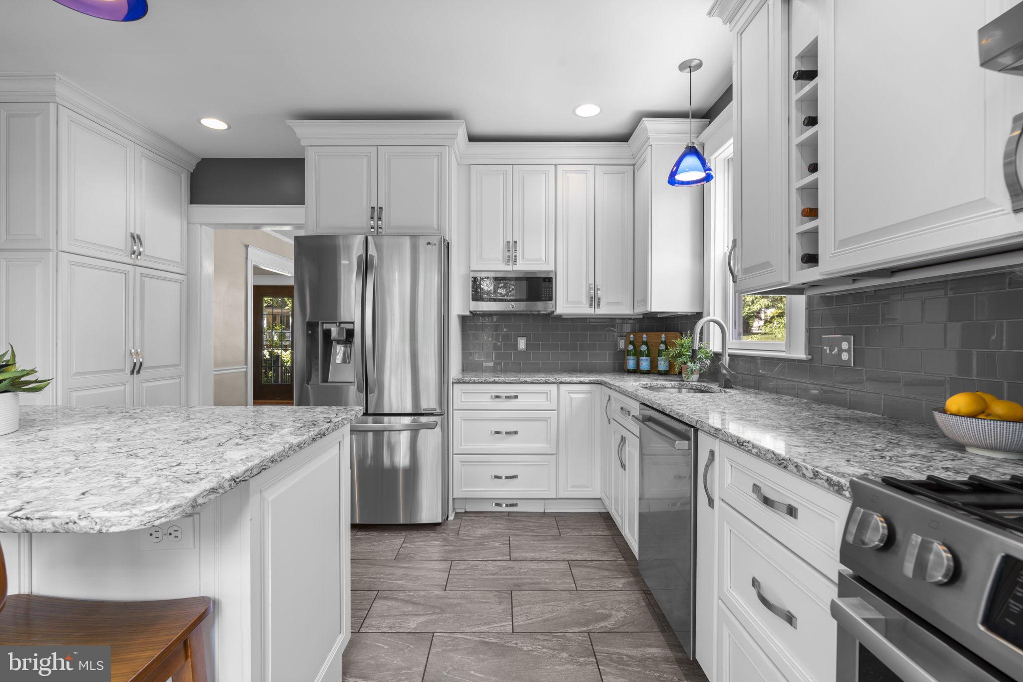 OLD CATONSVILLE - Residential