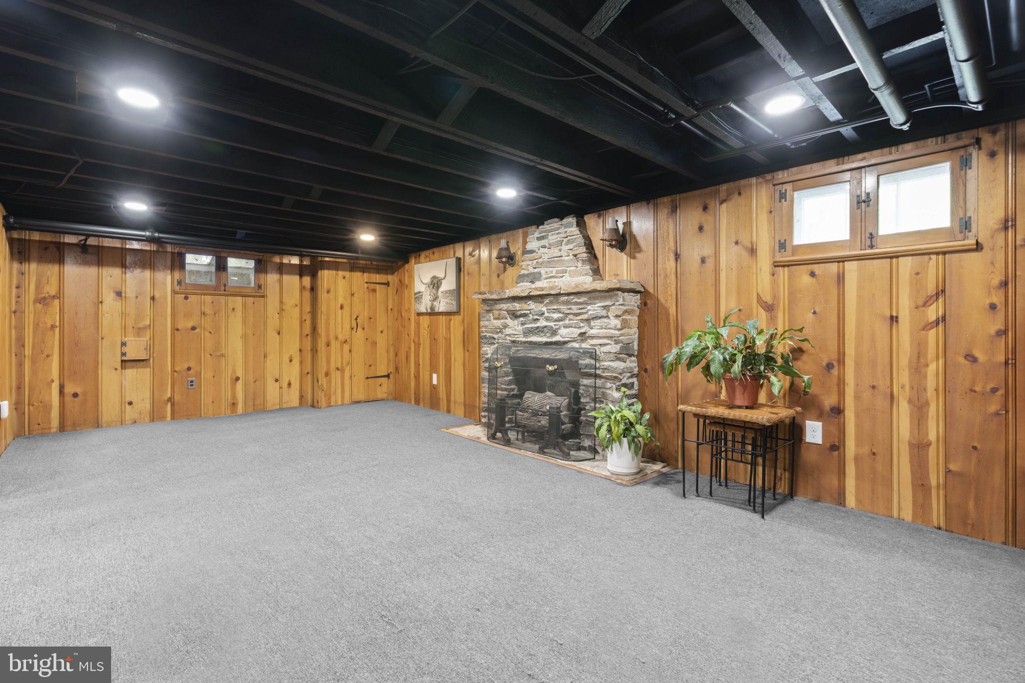 OLD CATONSVILLE - Residential