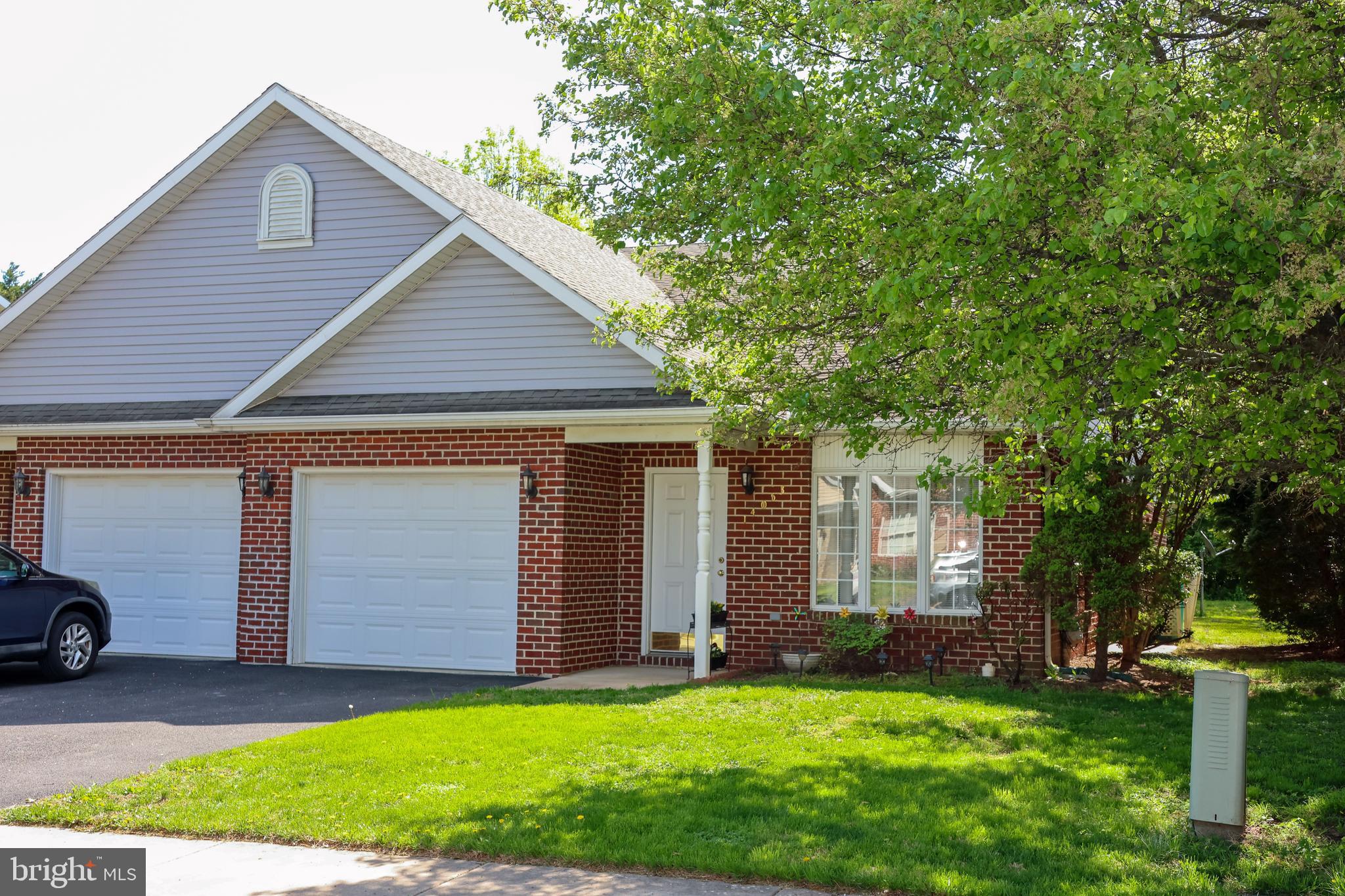 FOUNTAINVIEW - Residential